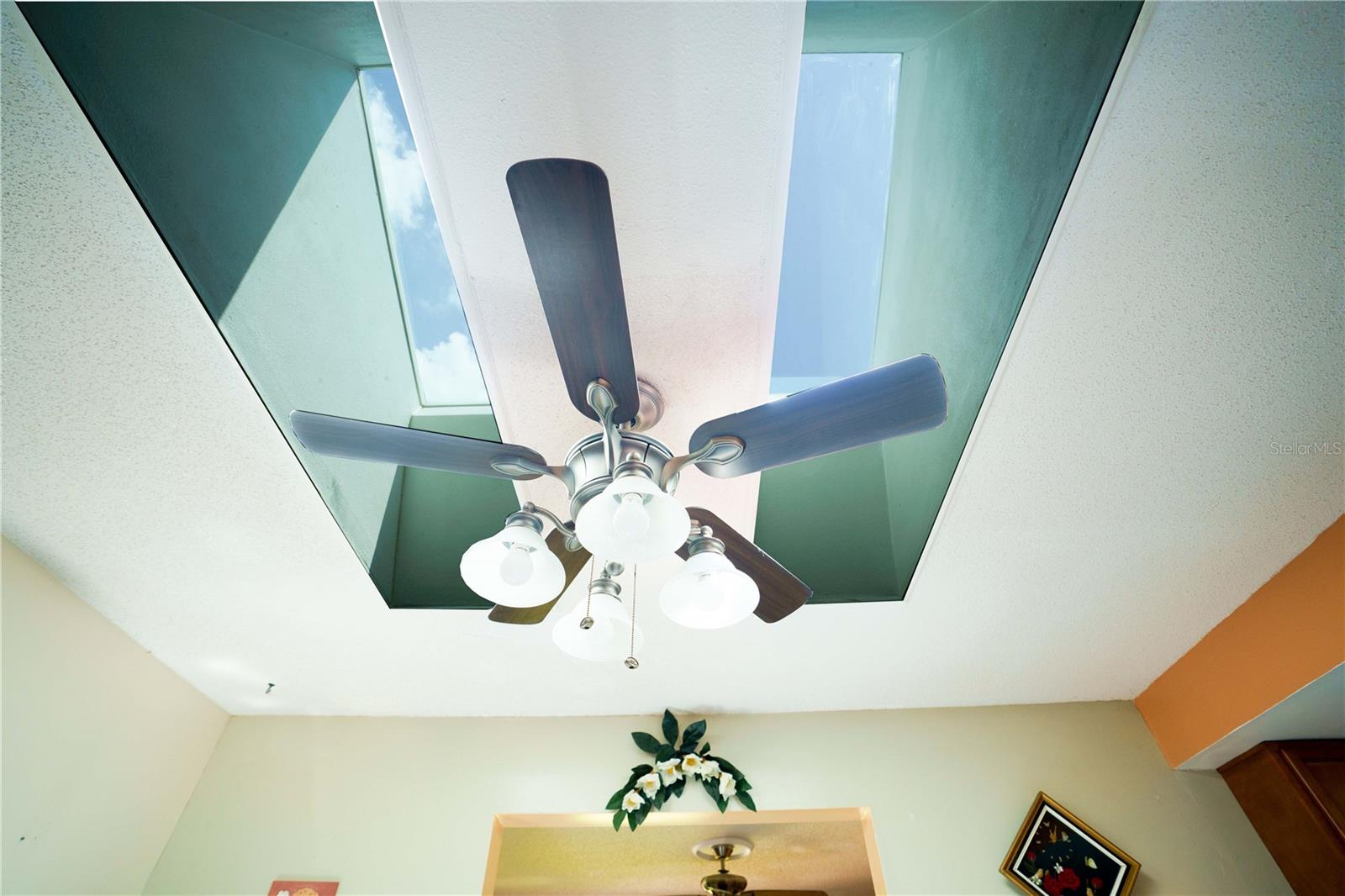 Image 9 of 63 For 2508 Paradise Circle