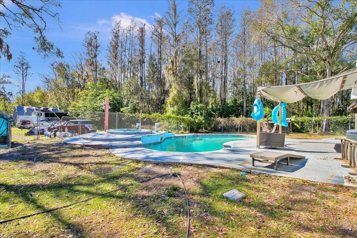 Image 26 of 84 For 6124 Lynn Road