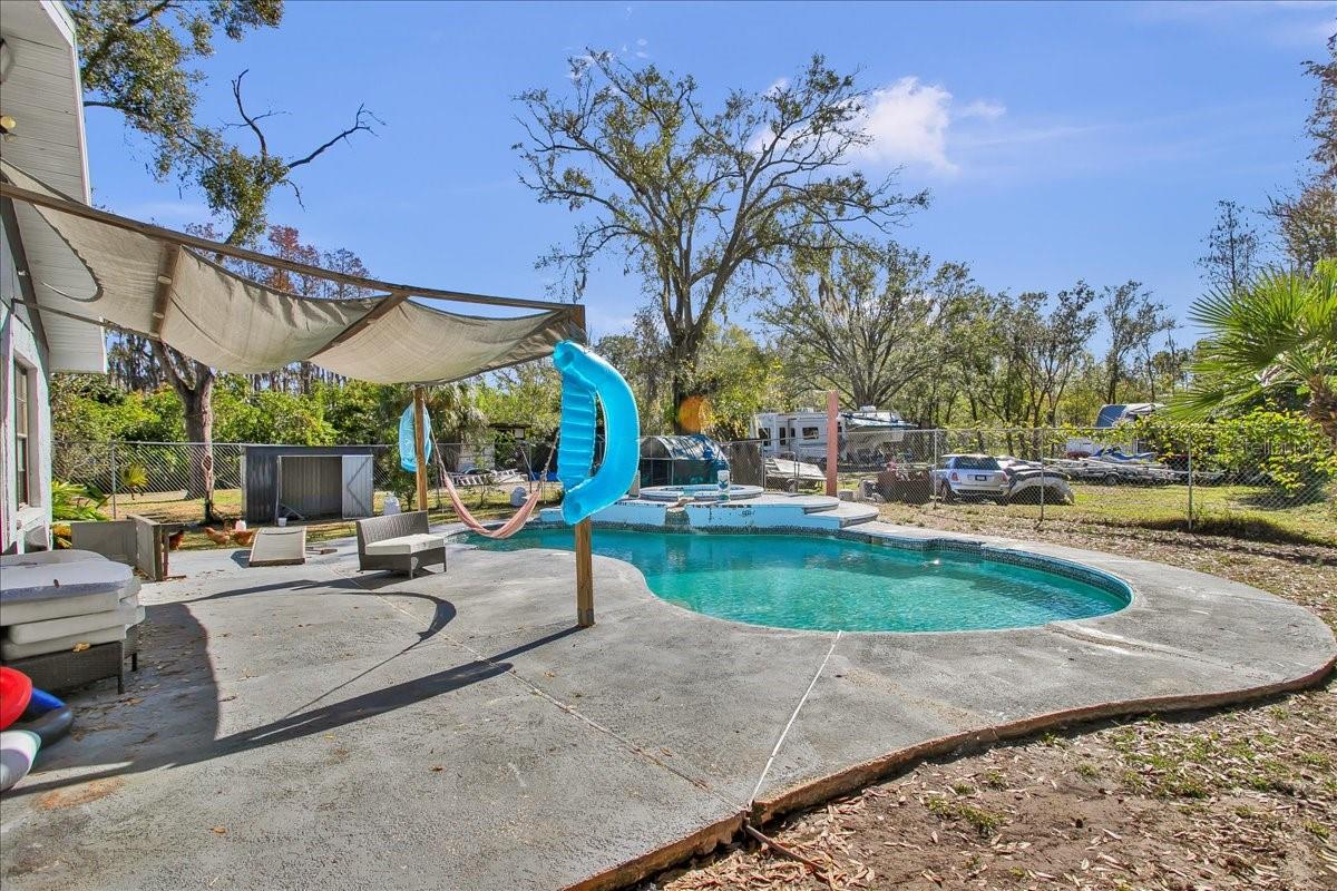 Image 27 of 84 For 6124 Lynn Road