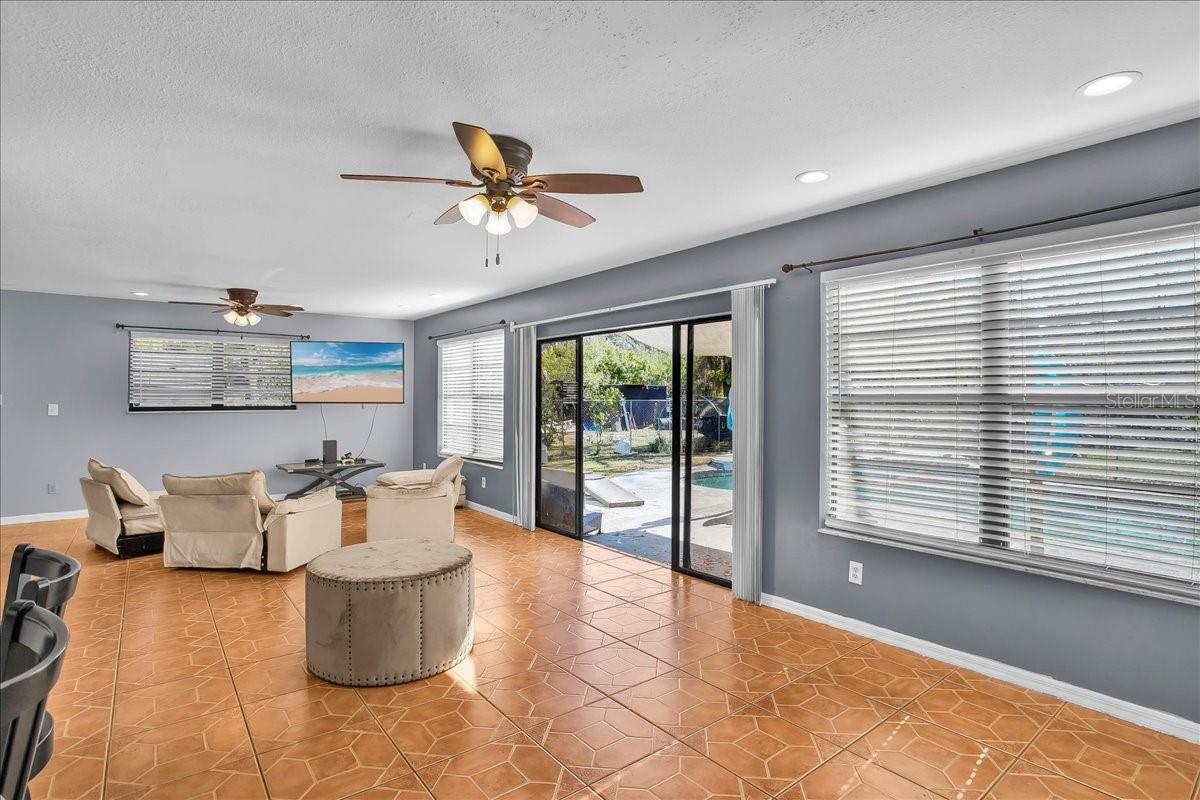 Image 51 of 84 For 6124 Lynn Road