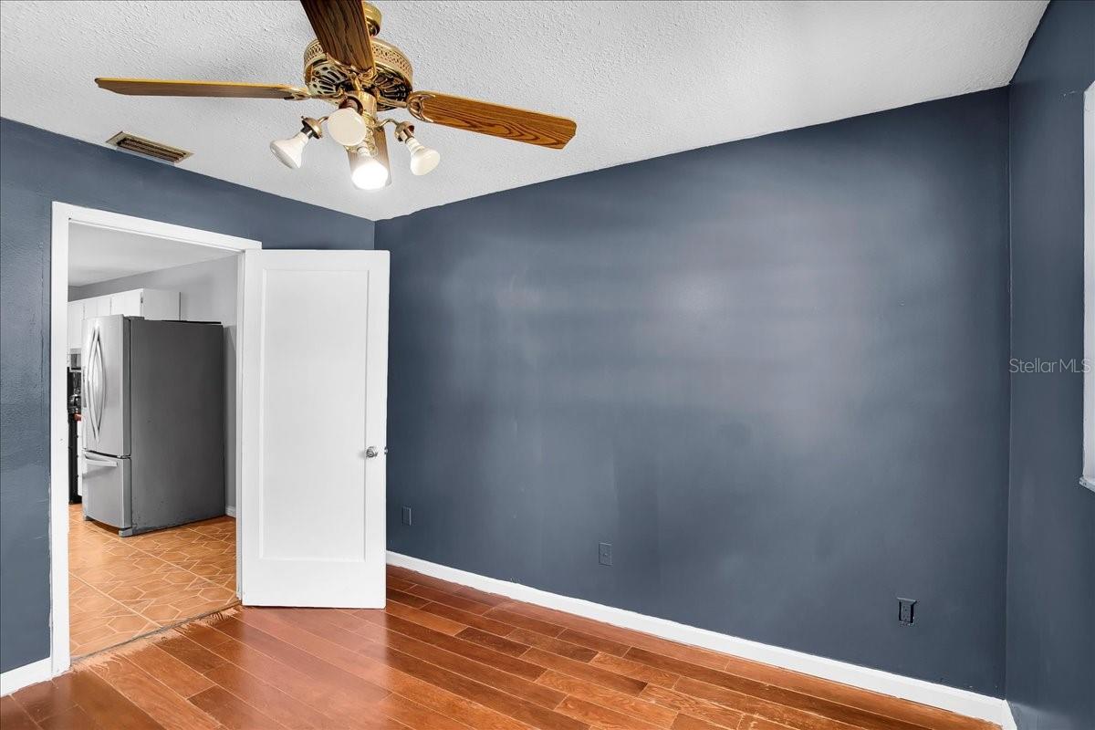 Image 78 of 84 For 6124 Lynn Road