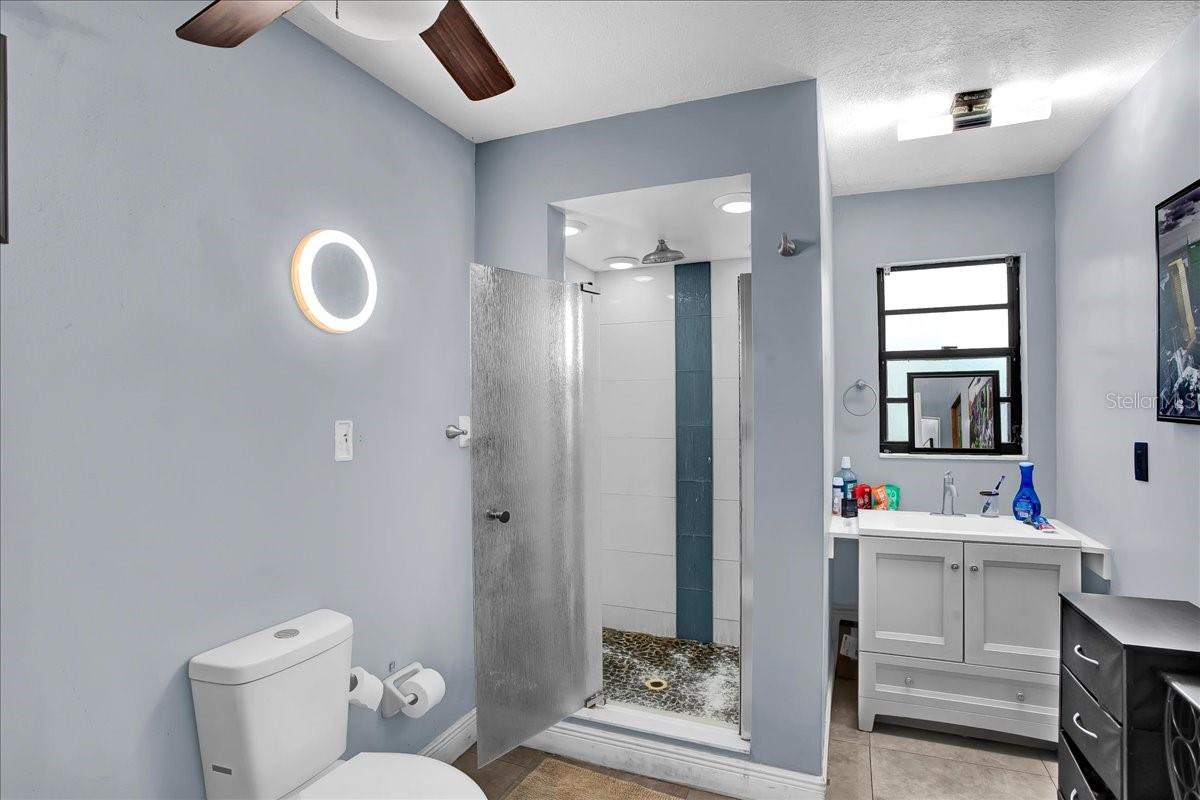 Image 80 of 84 For 6124 Lynn Road