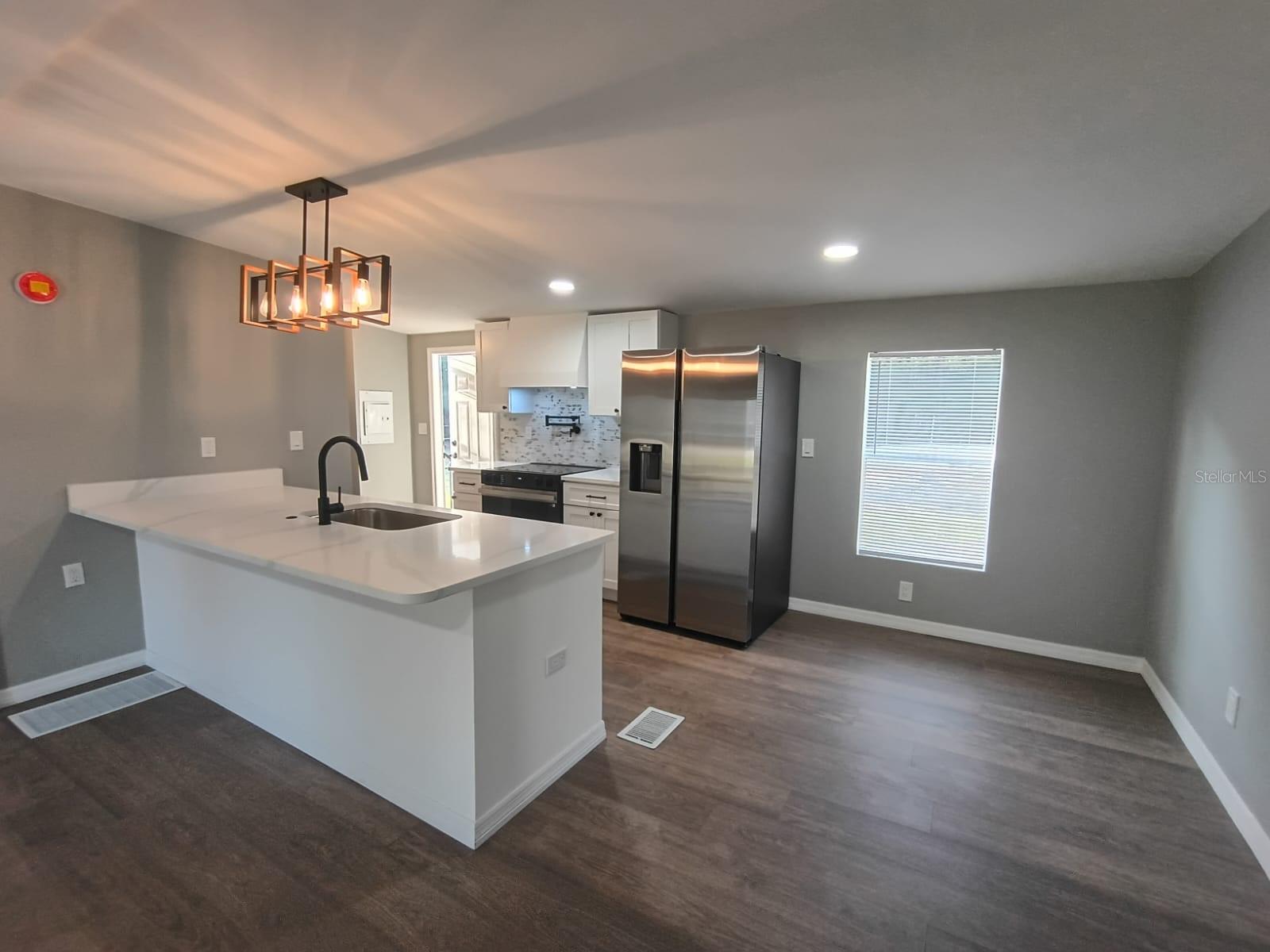 Image 12 of 33 For 140 Coolwater