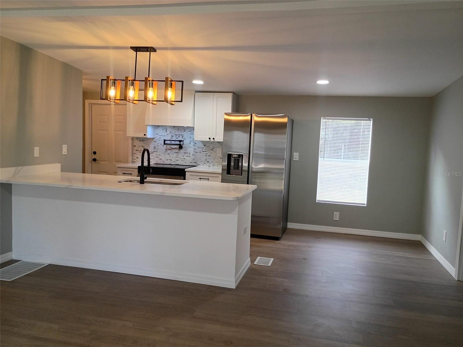 Image 13 of 33 For 140 Coolwater