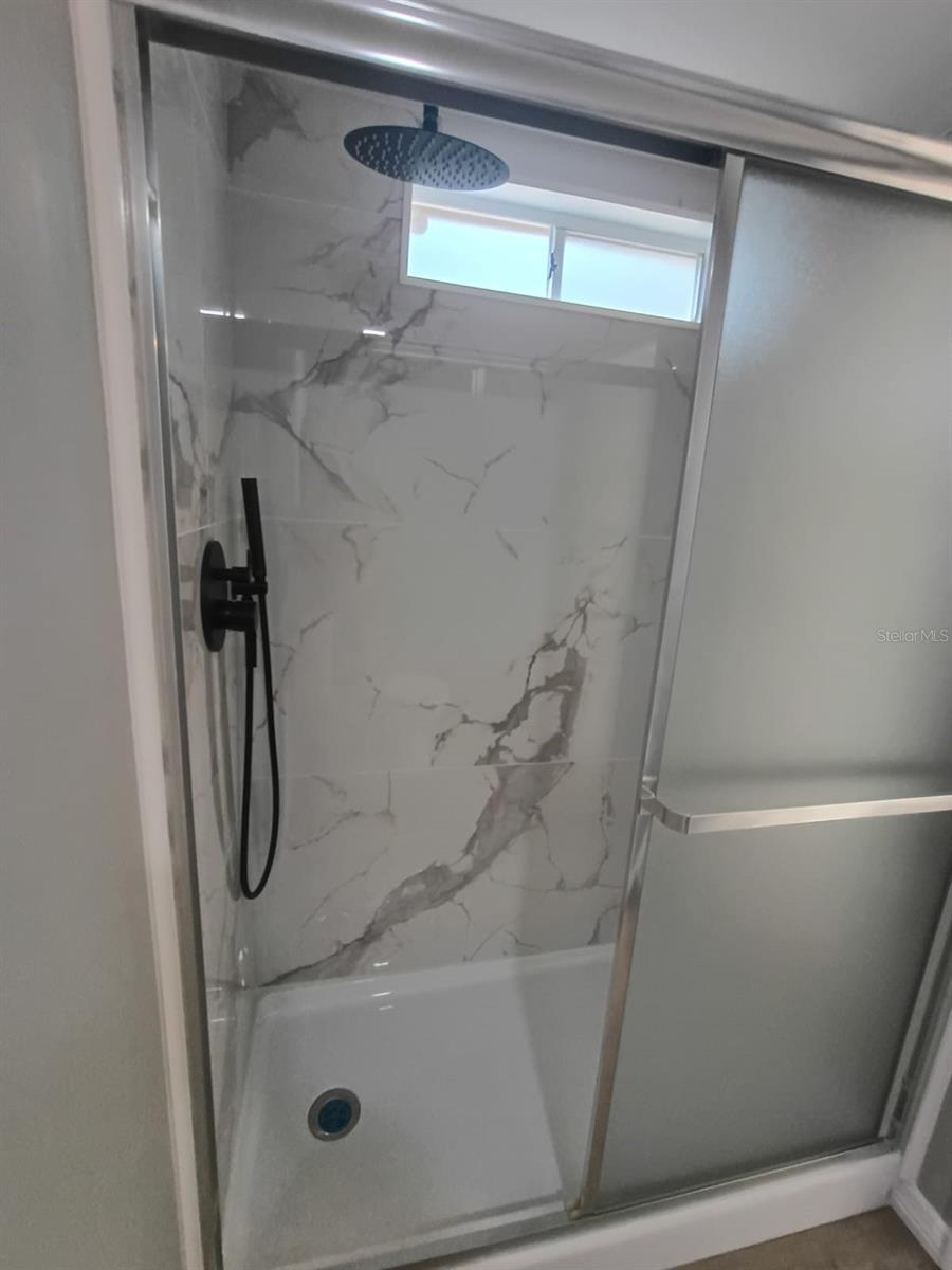 Image 29 of 33 For 140 Coolwater