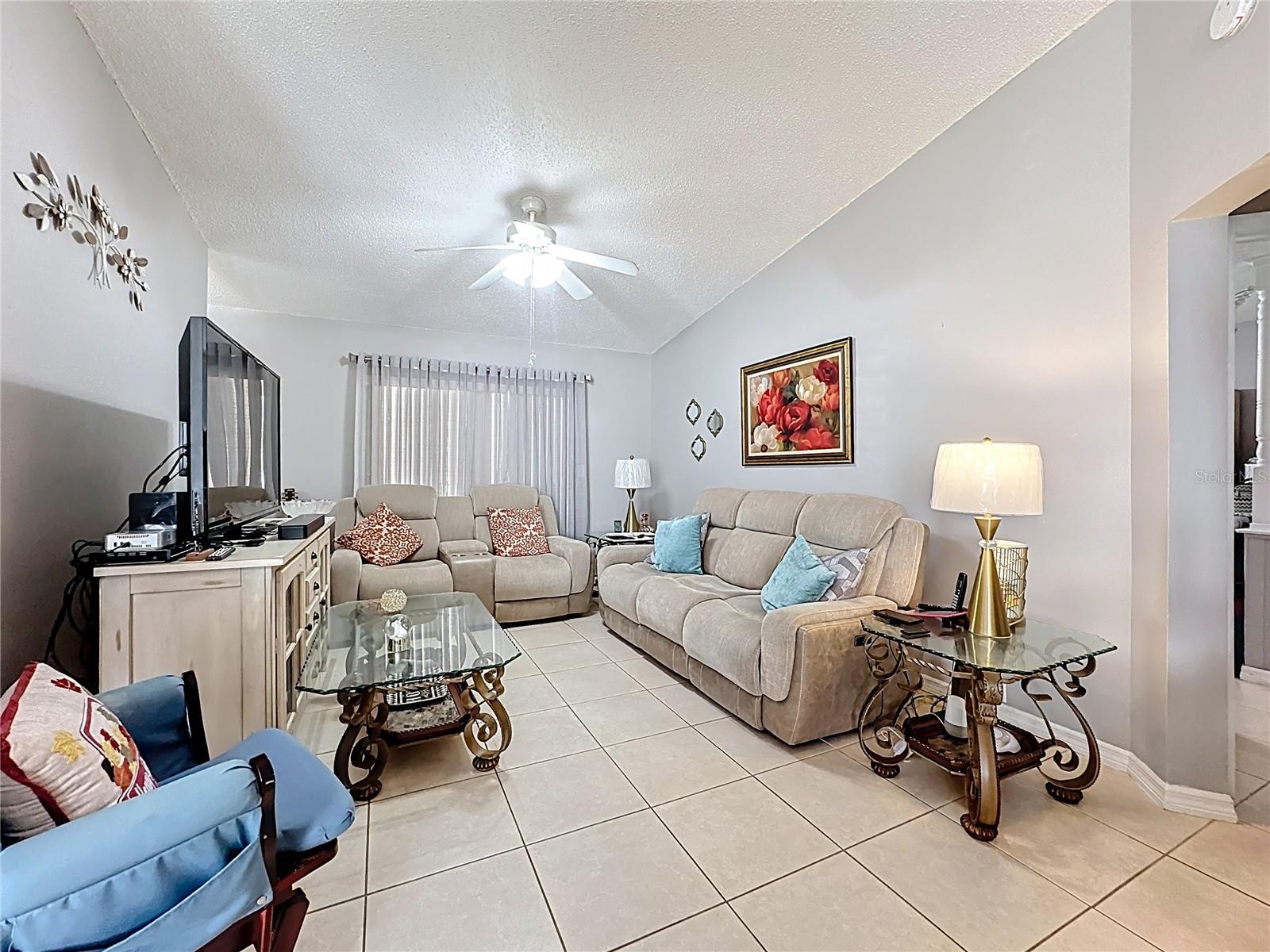 Image 10 of 39 For 3622 Tree Line Way