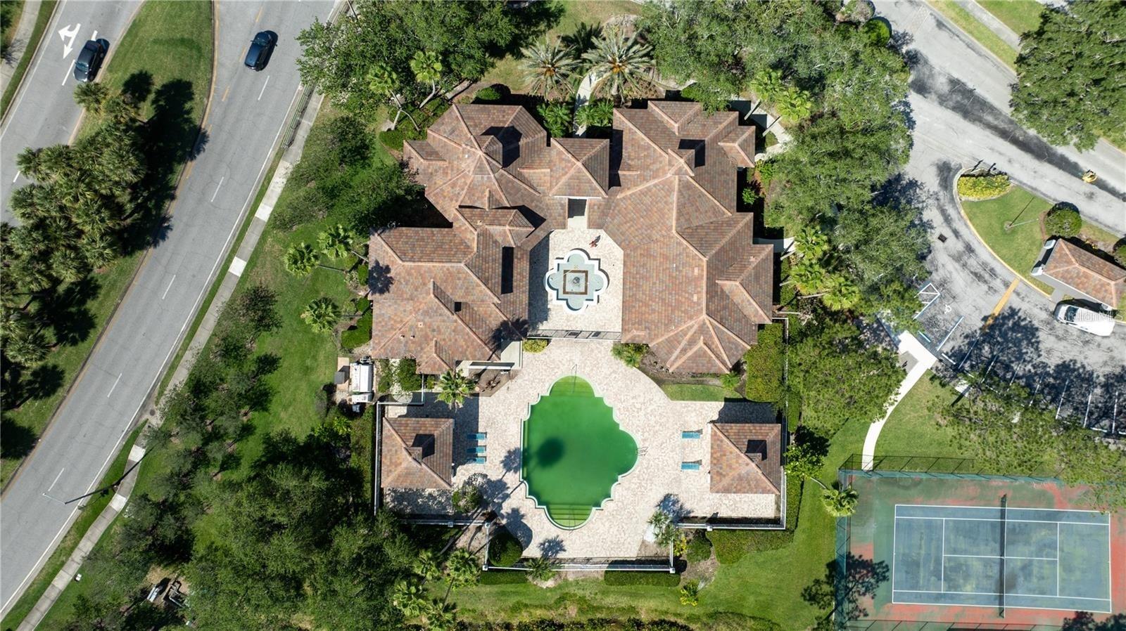 Image 6 of 23 For 14049 Fairway Island Drive 122