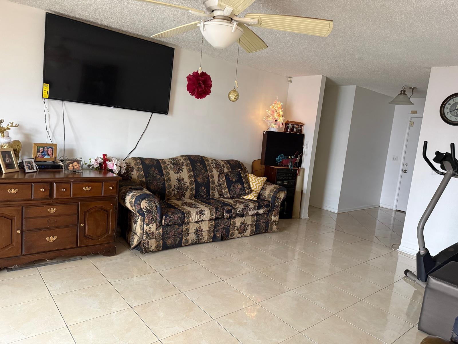 Image 5 of 13 For 5406 Arpana Drive