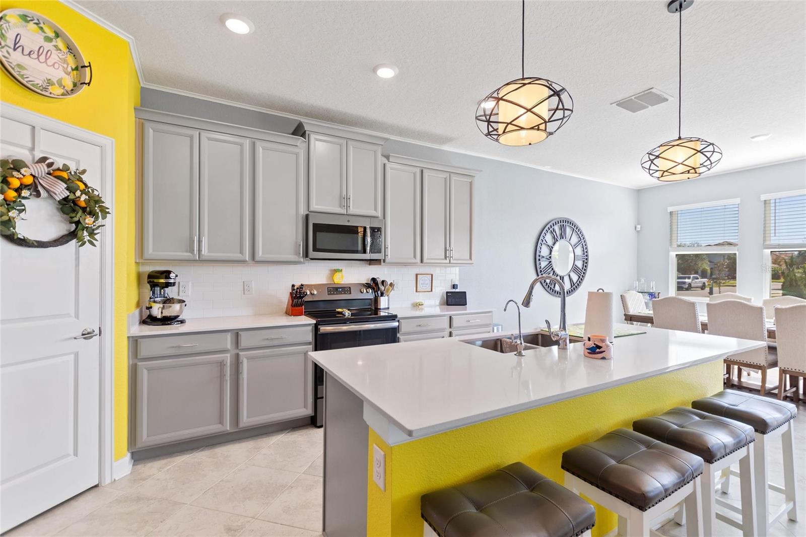 Image 10 of 53 For 8700 Pacific Dunes Drive