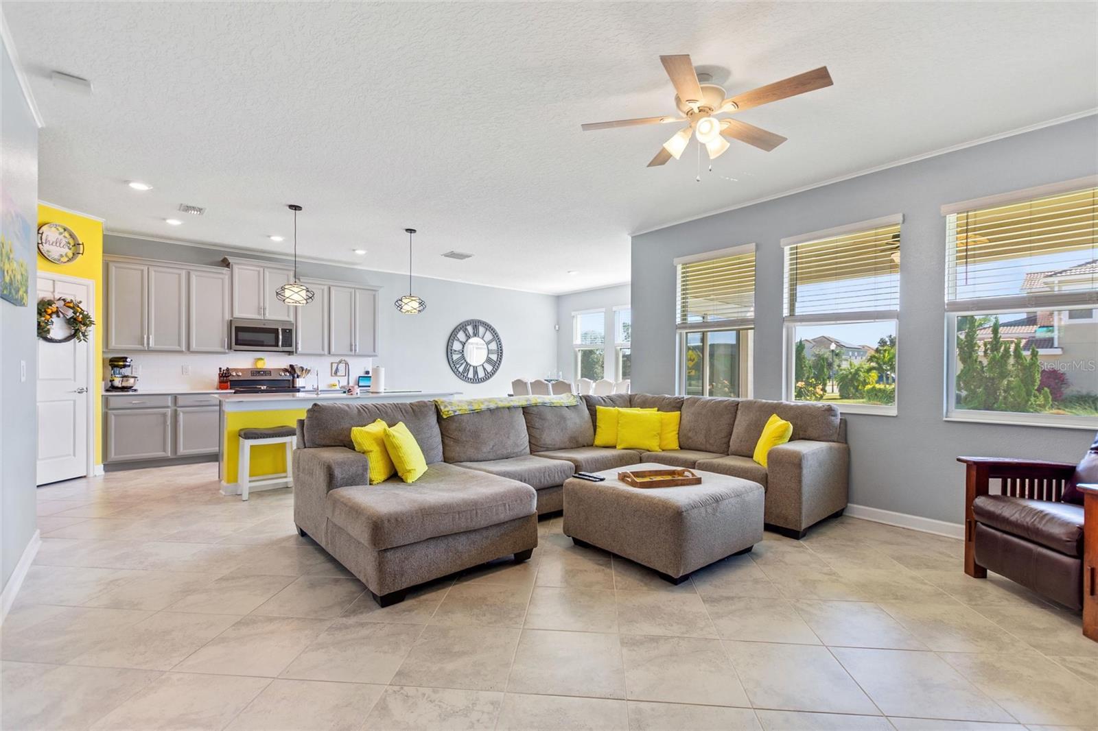 Image 6 of 53 For 8700 Pacific Dunes Drive