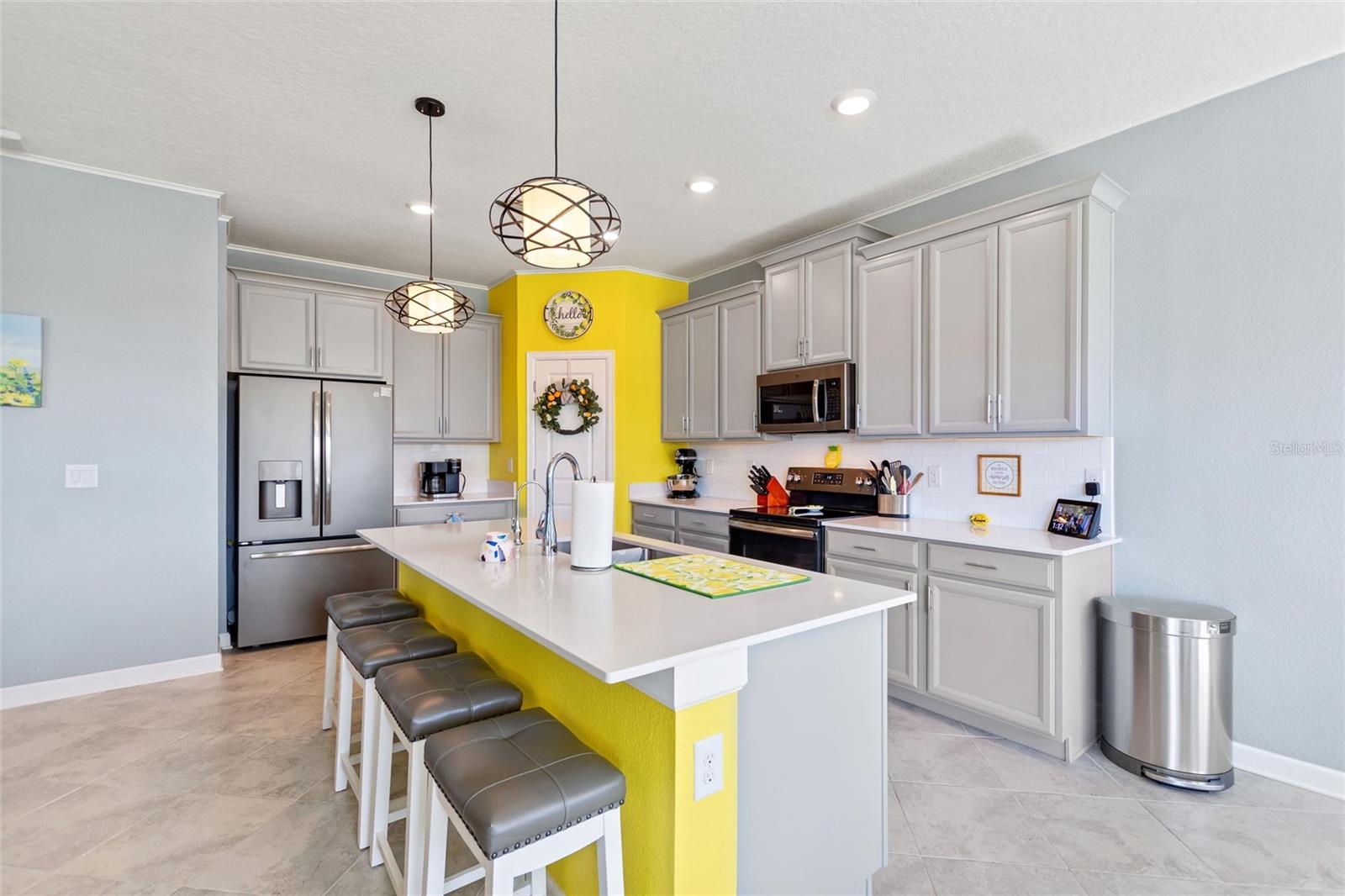 Image 9 of 53 For 8700 Pacific Dunes Drive