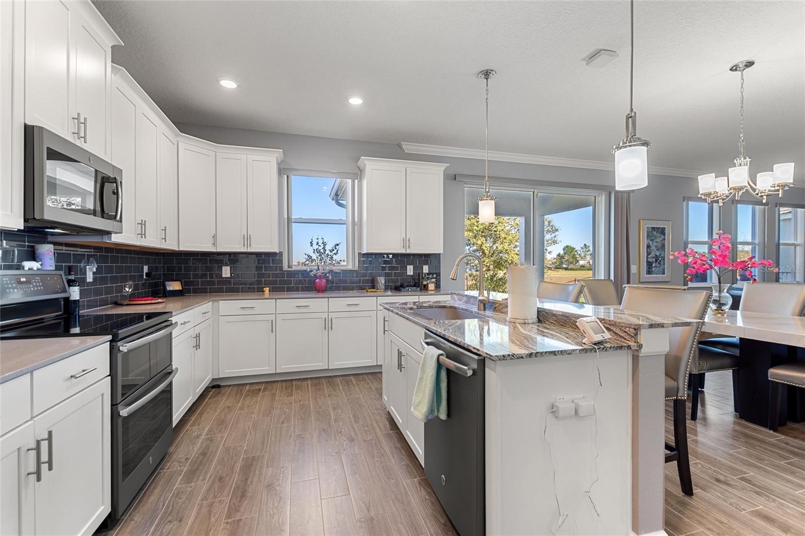 Image 12 of 49 For 1463 Bunker Drive