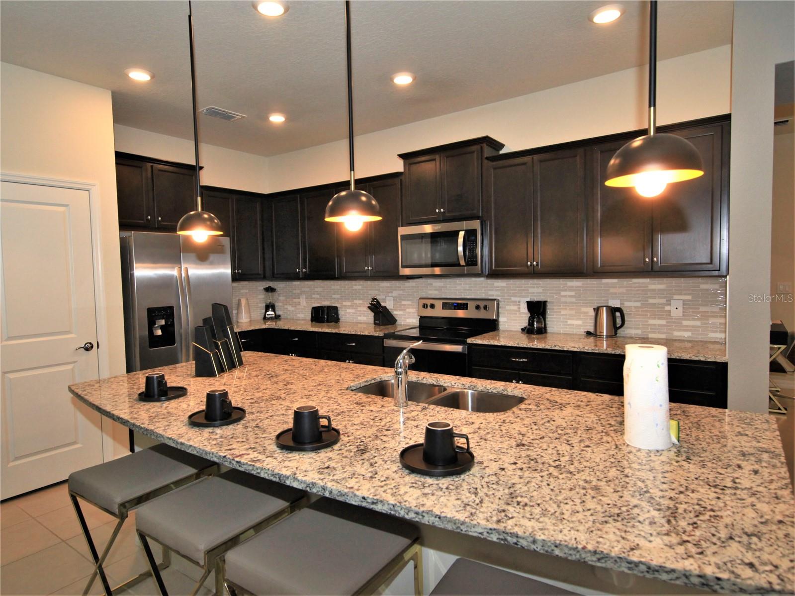 Image 13 of 55 For 1370 Lava Tree Drive