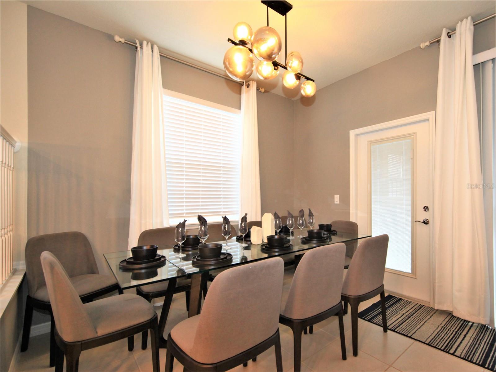 Image 16 of 55 For 1370 Lava Tree Drive