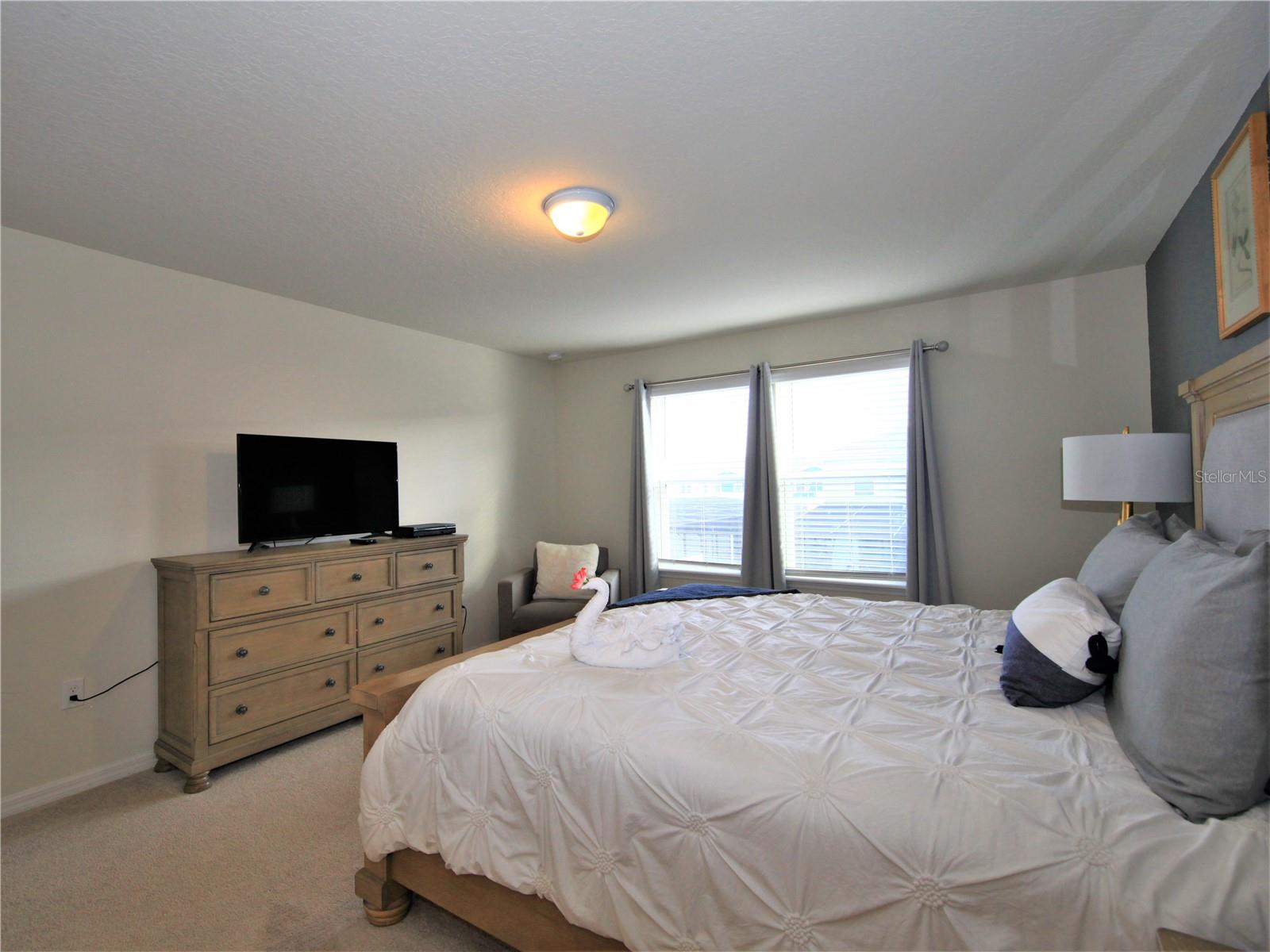 Image 31 of 55 For 1370 Lava Tree Drive