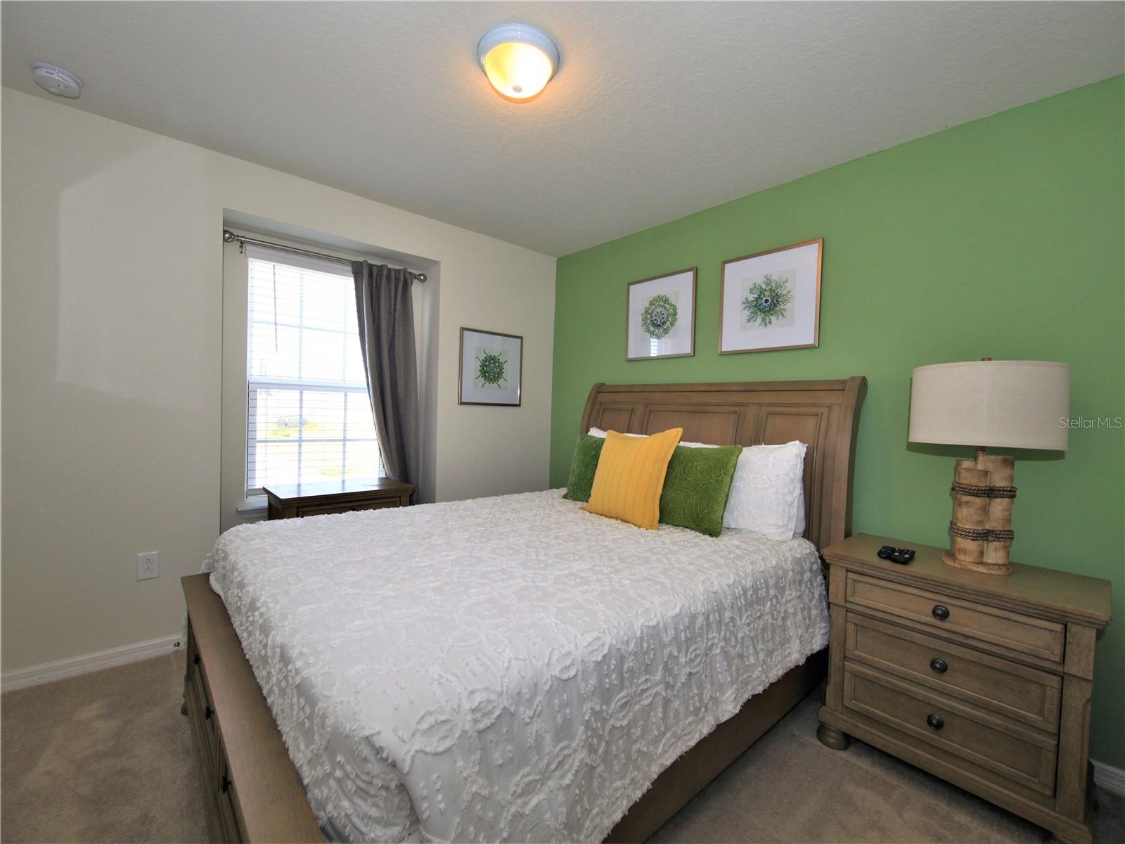 Image 32 of 55 For 1370 Lava Tree Drive