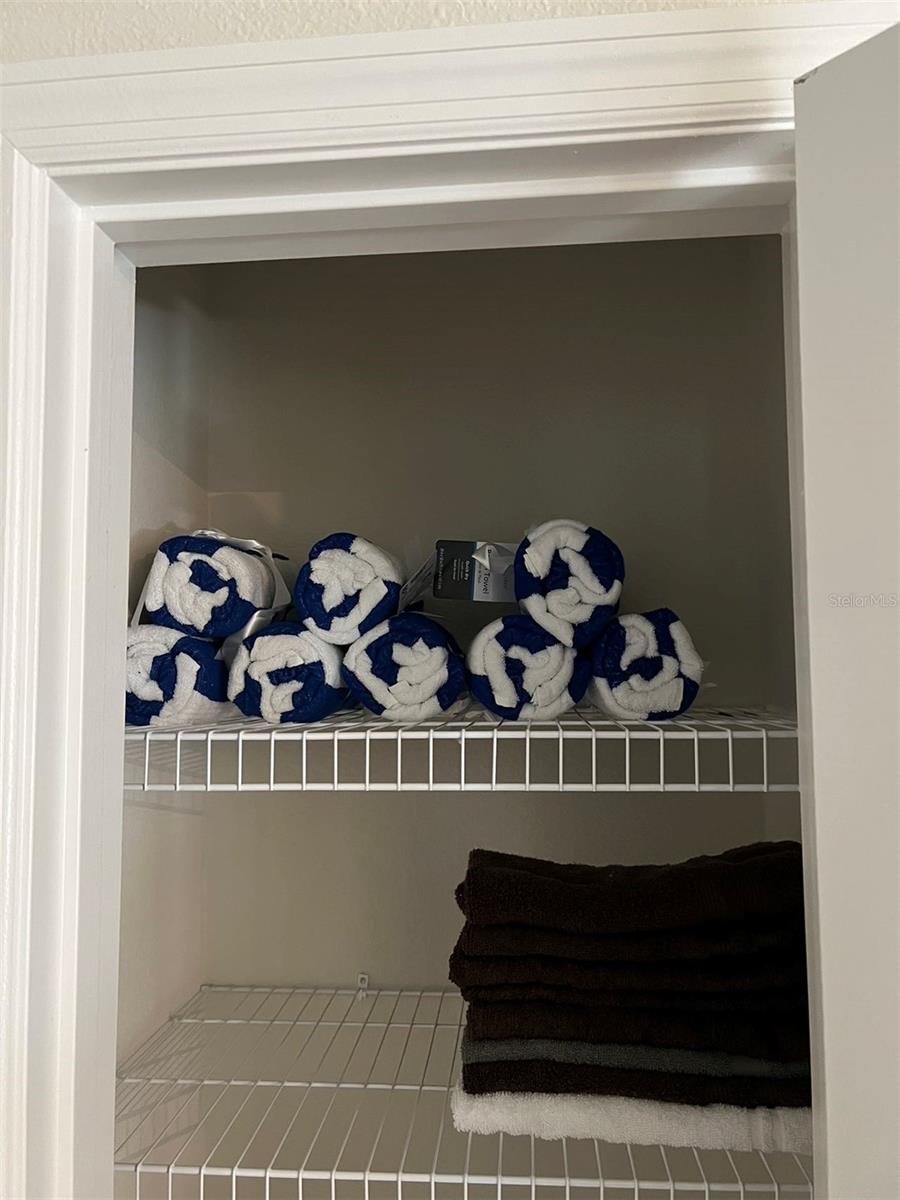 Image 47 of 55 For 1370 Lava Tree Drive