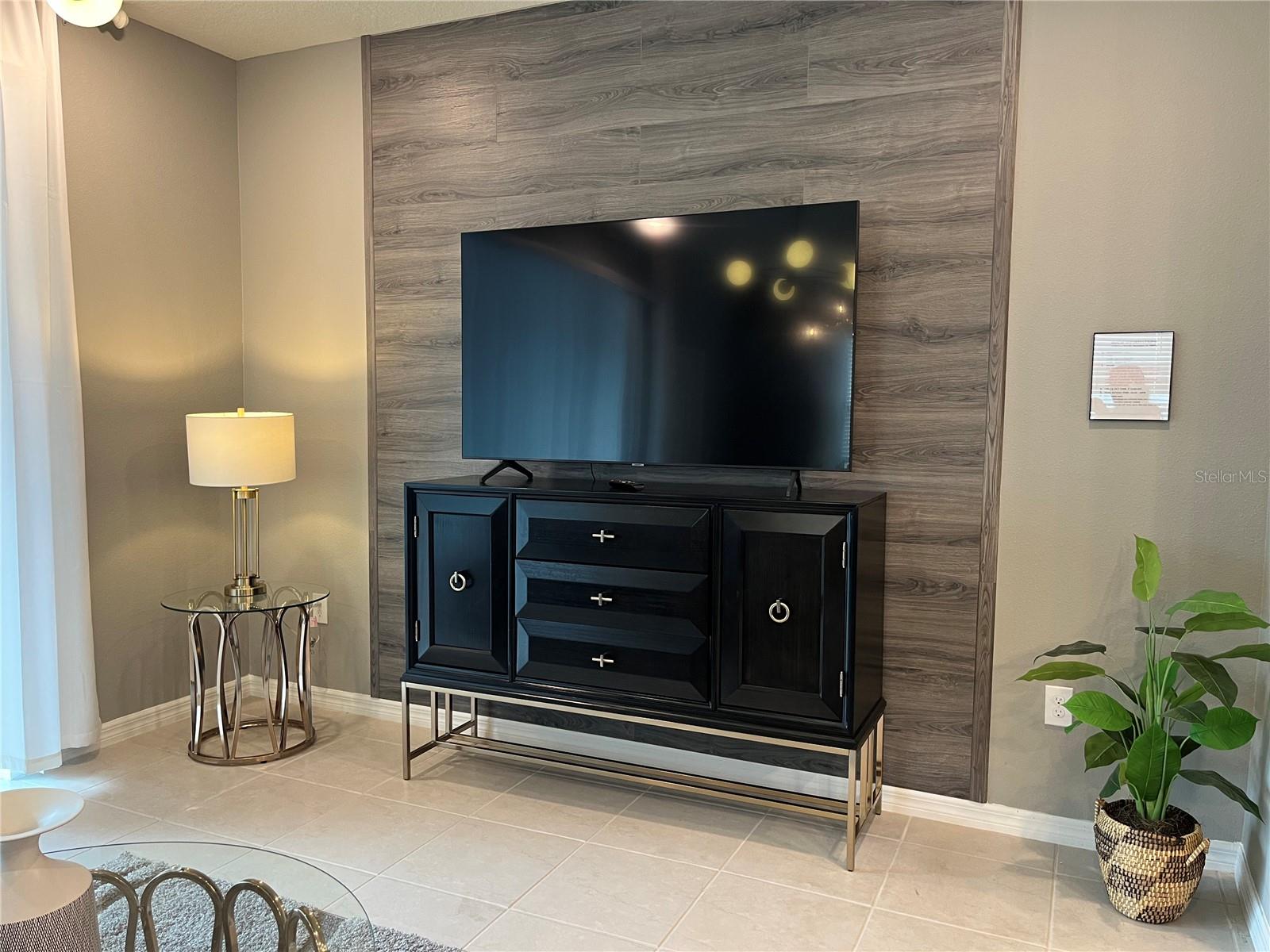 Image 8 of 55 For 1370 Lava Tree Drive