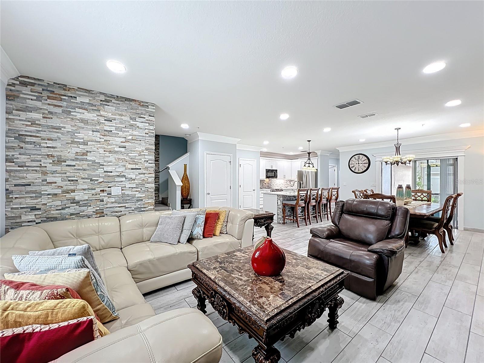 Image 5 of 15 For 4803 Apple Blossom Lane