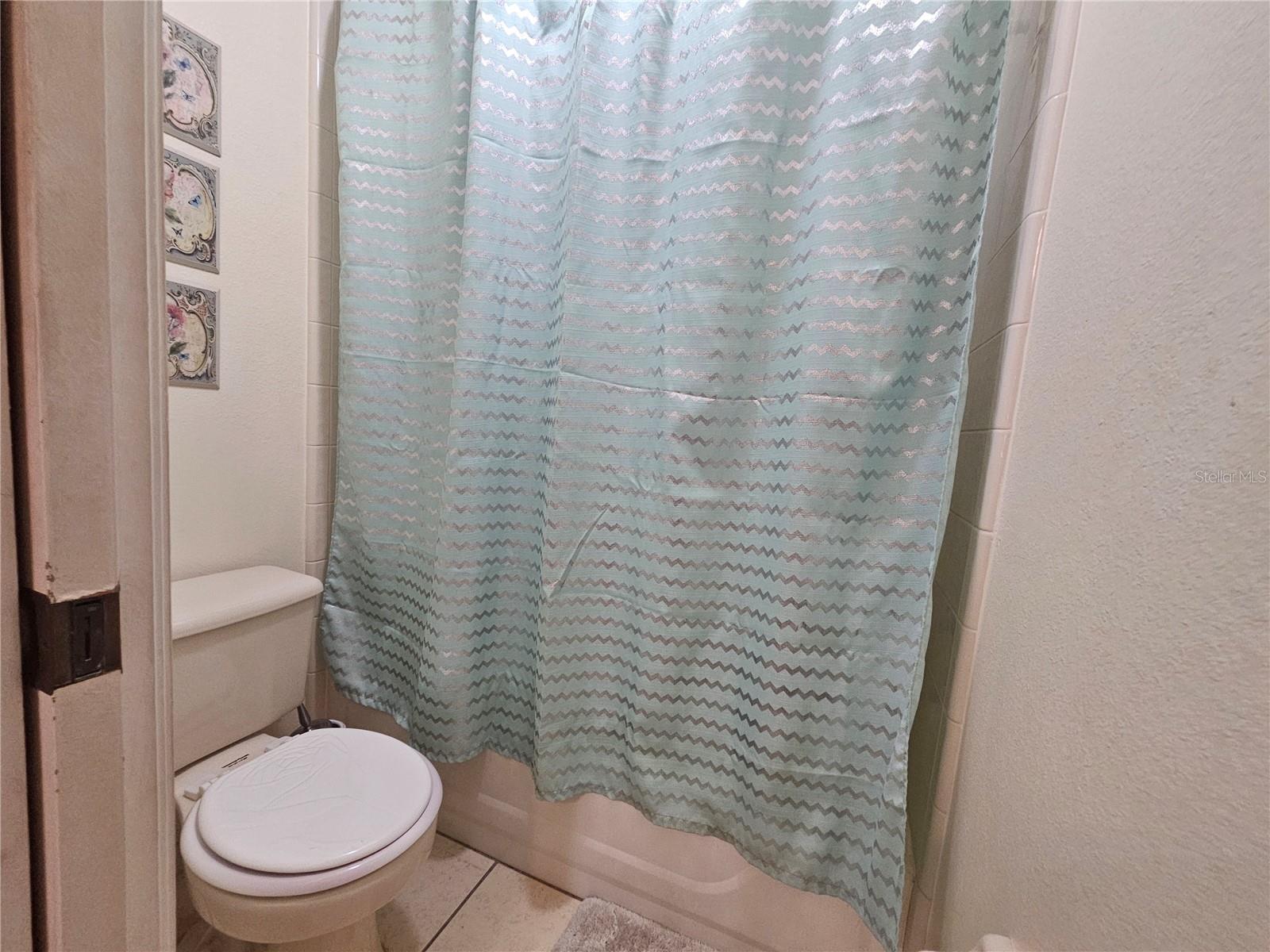 Listing photo id 4 for 13286 Summerton Drive