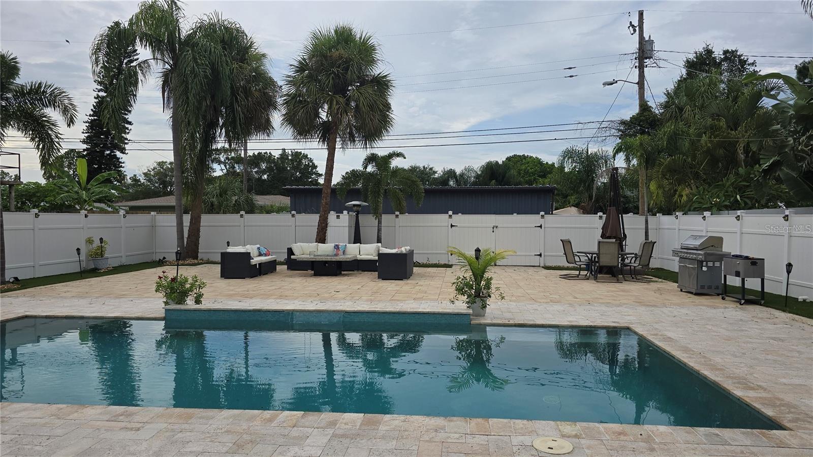 Image 2 of 8 For 6131 9th Avenue S