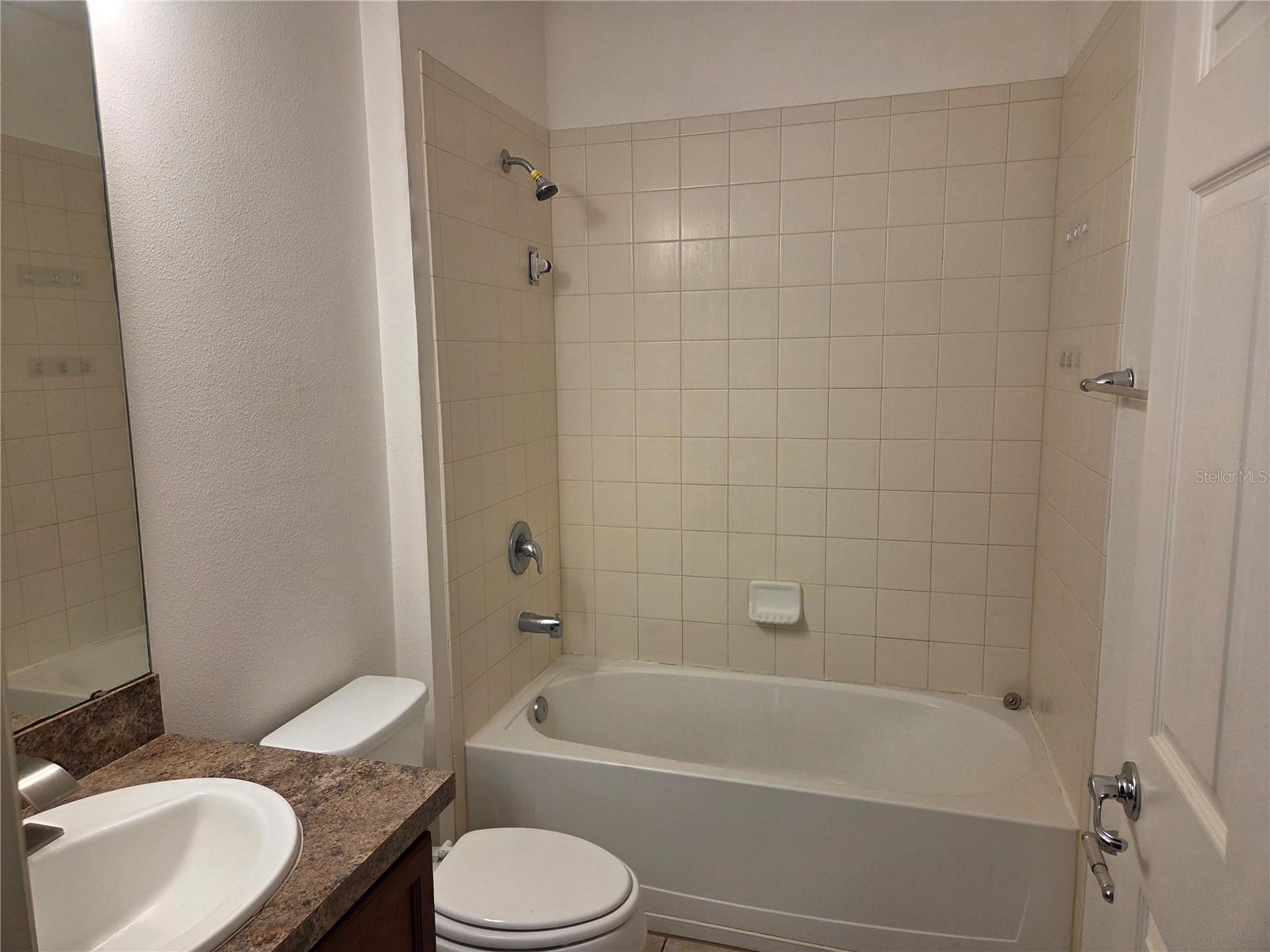 Image 3 of 6 For 2362 Barton Bay Court