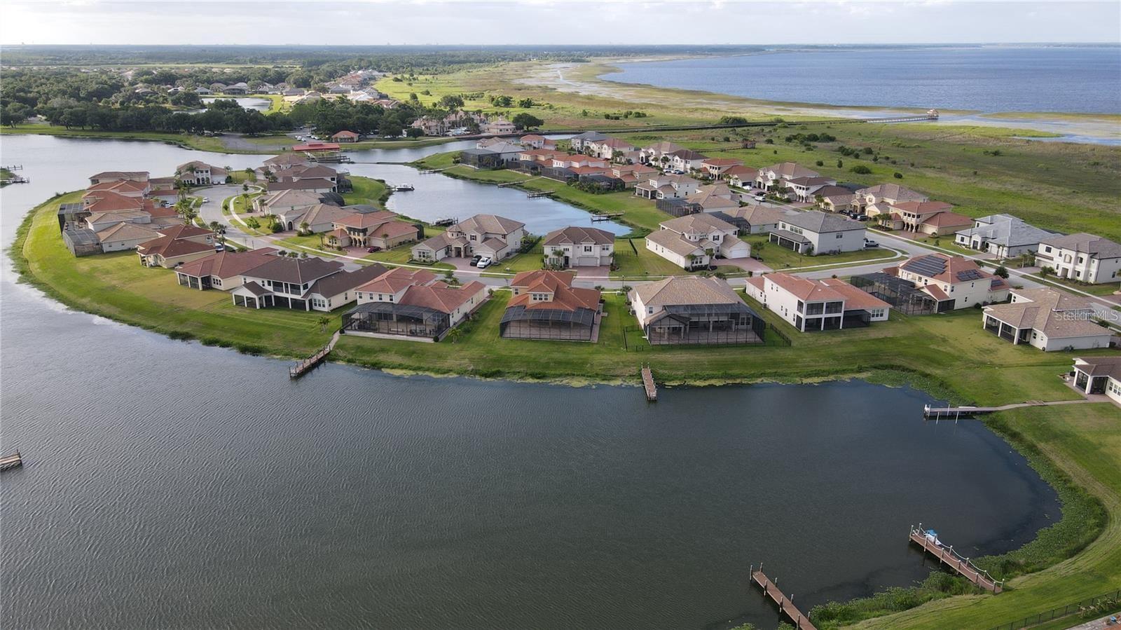 Image 24 of 27 For 920 Windlass Court