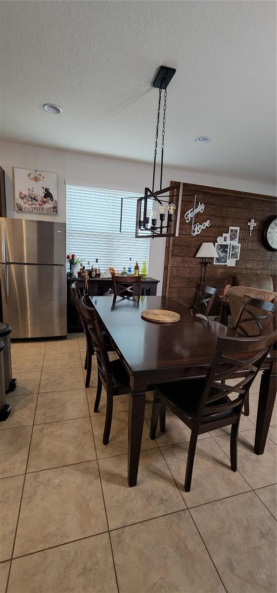 Image 5 of 12 For 906 Fallon Hills Drive