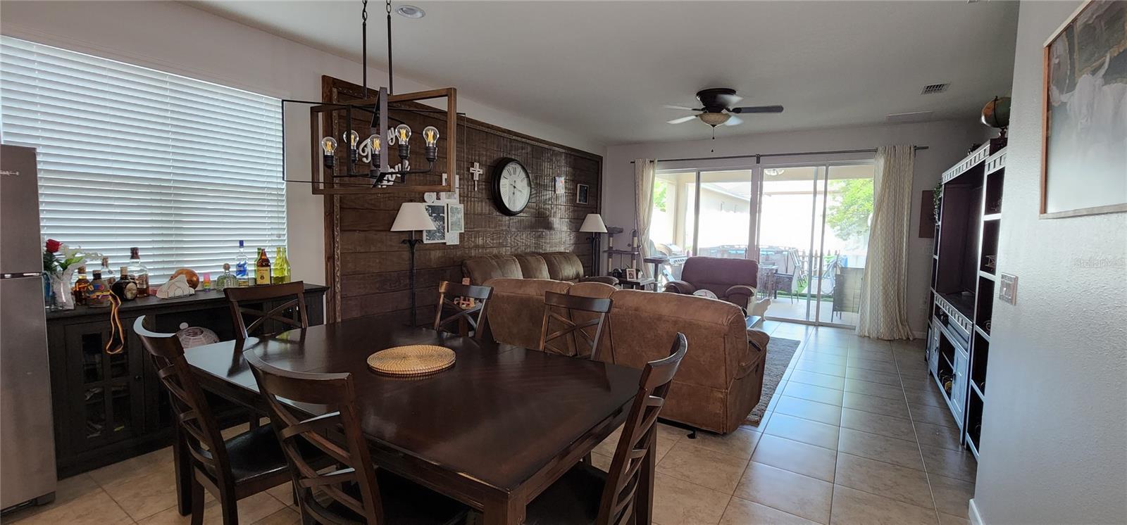 Image 7 of 12 For 906 Fallon Hills Drive