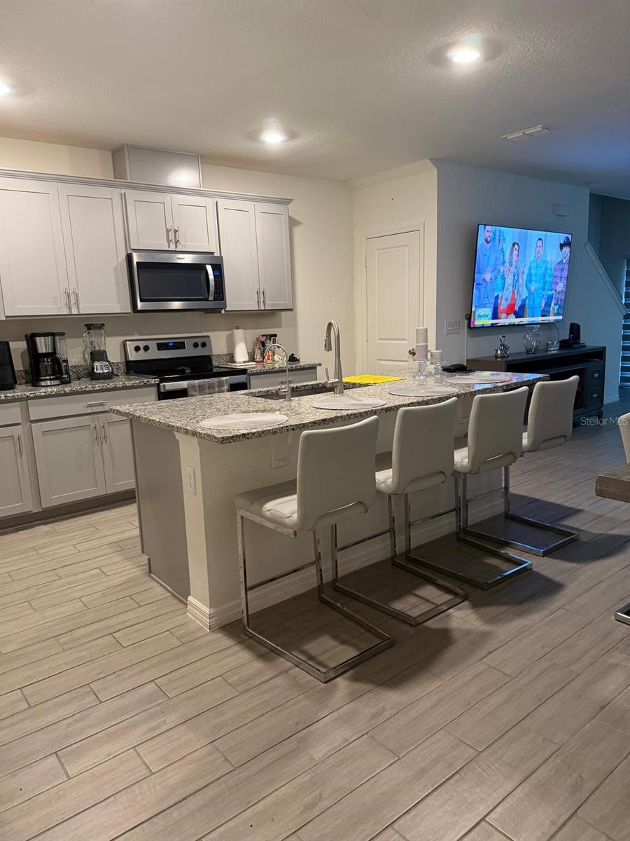 Image 2 of 7 For 1619 Mirabella Circle