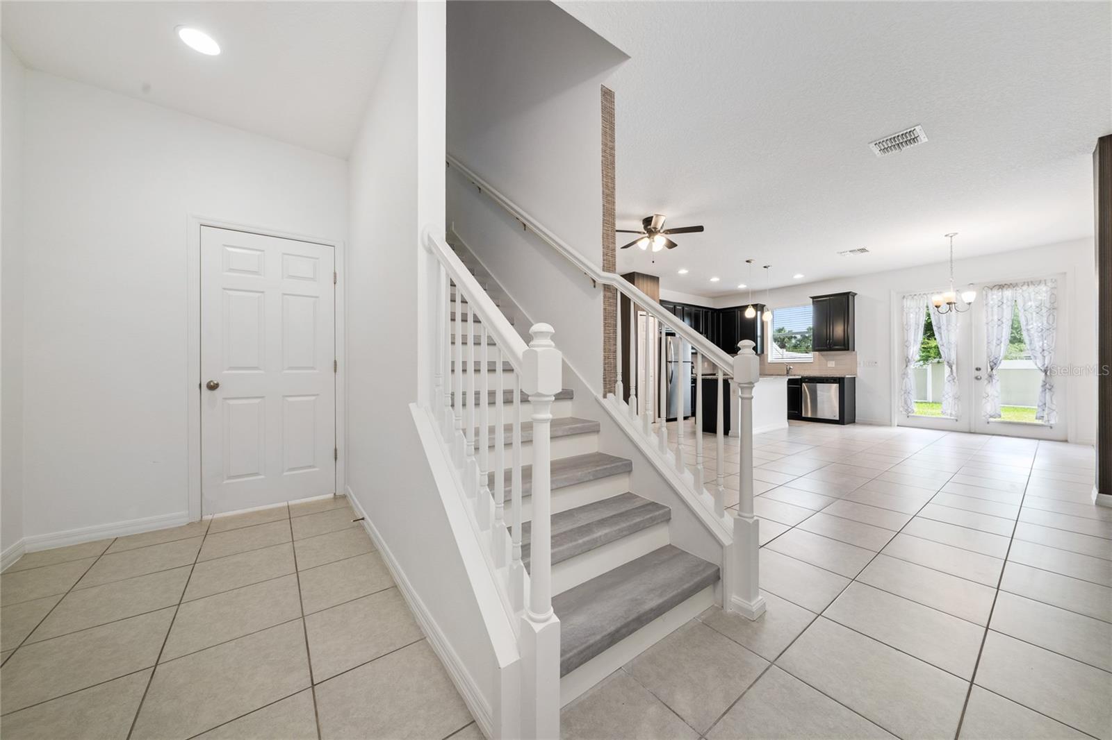 Image 2 of 32 For 2588 Sedge Grass Way