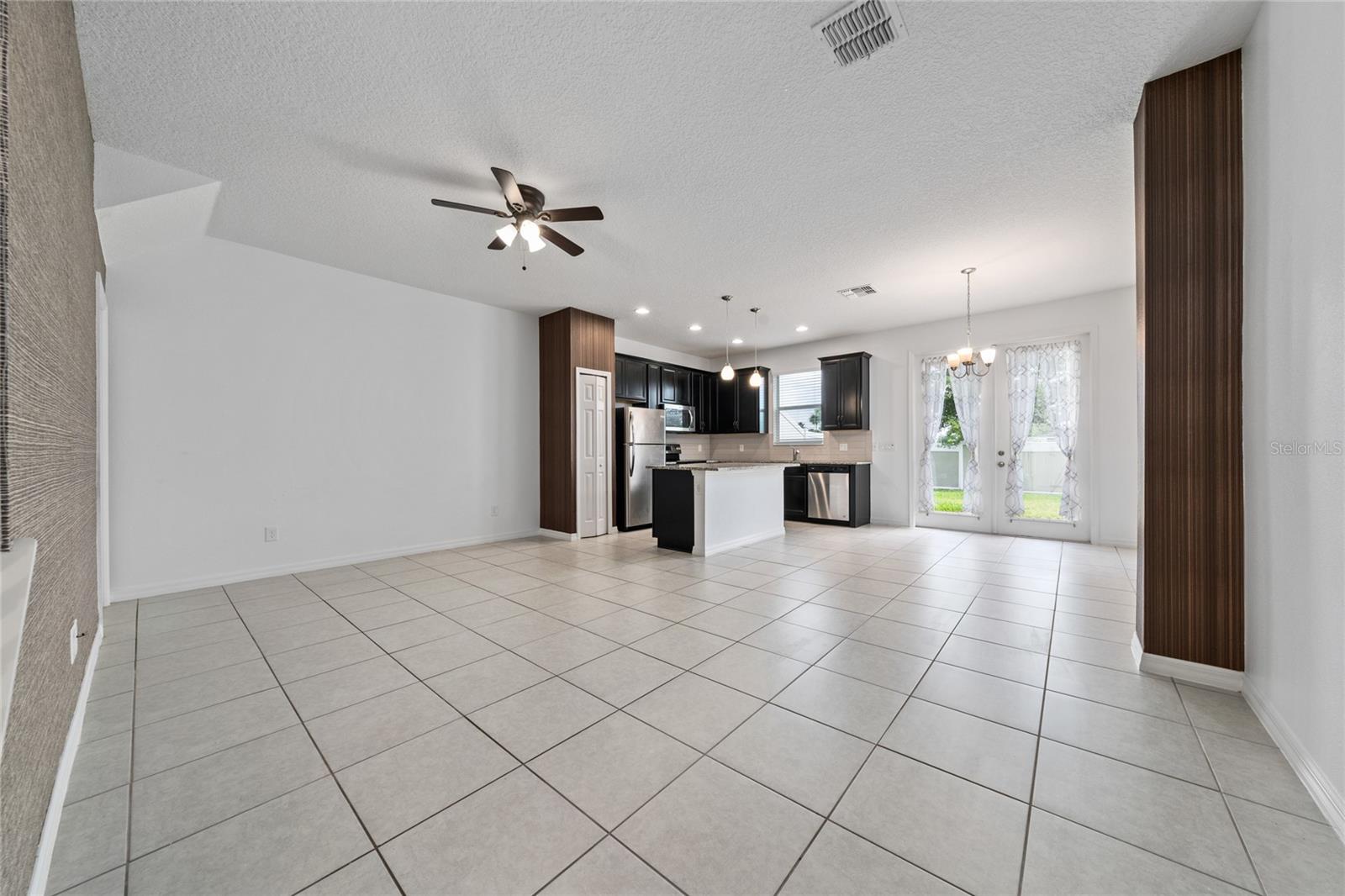 Image 5 of 32 For 2588 Sedge Grass Way