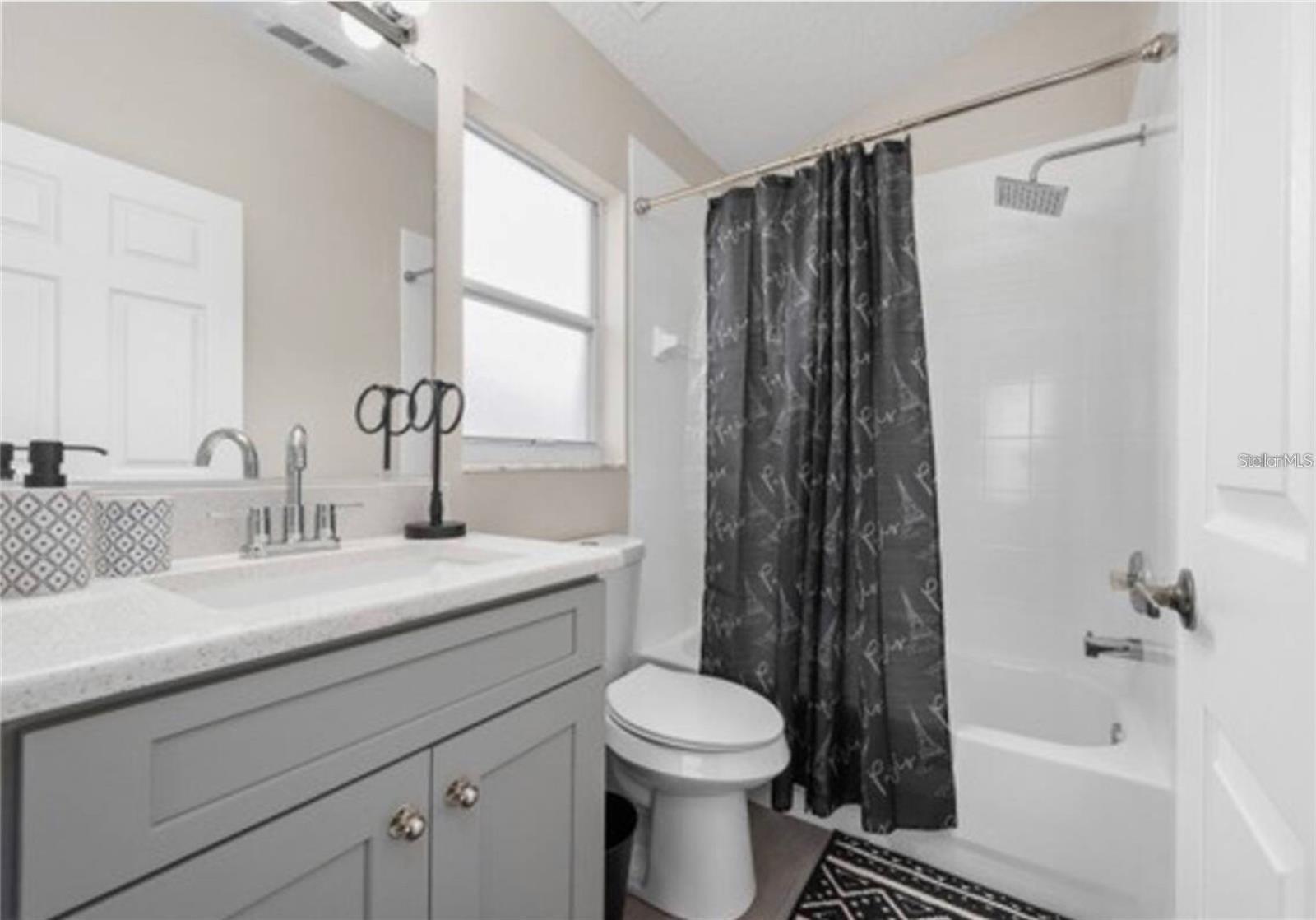 Image 19 of 23 For 437 Julliard Boulevard