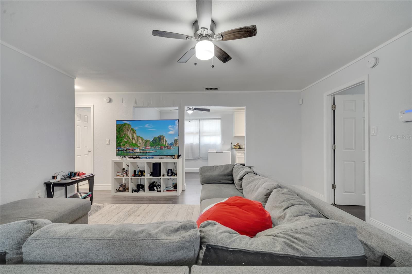 Image 10 of 46 For 1226 Pine Street