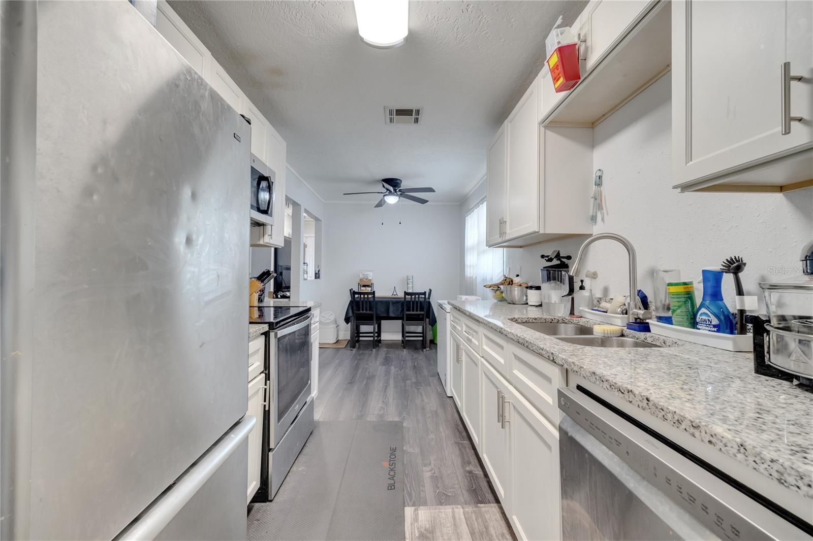 Image 17 of 46 For 1226 Pine Street