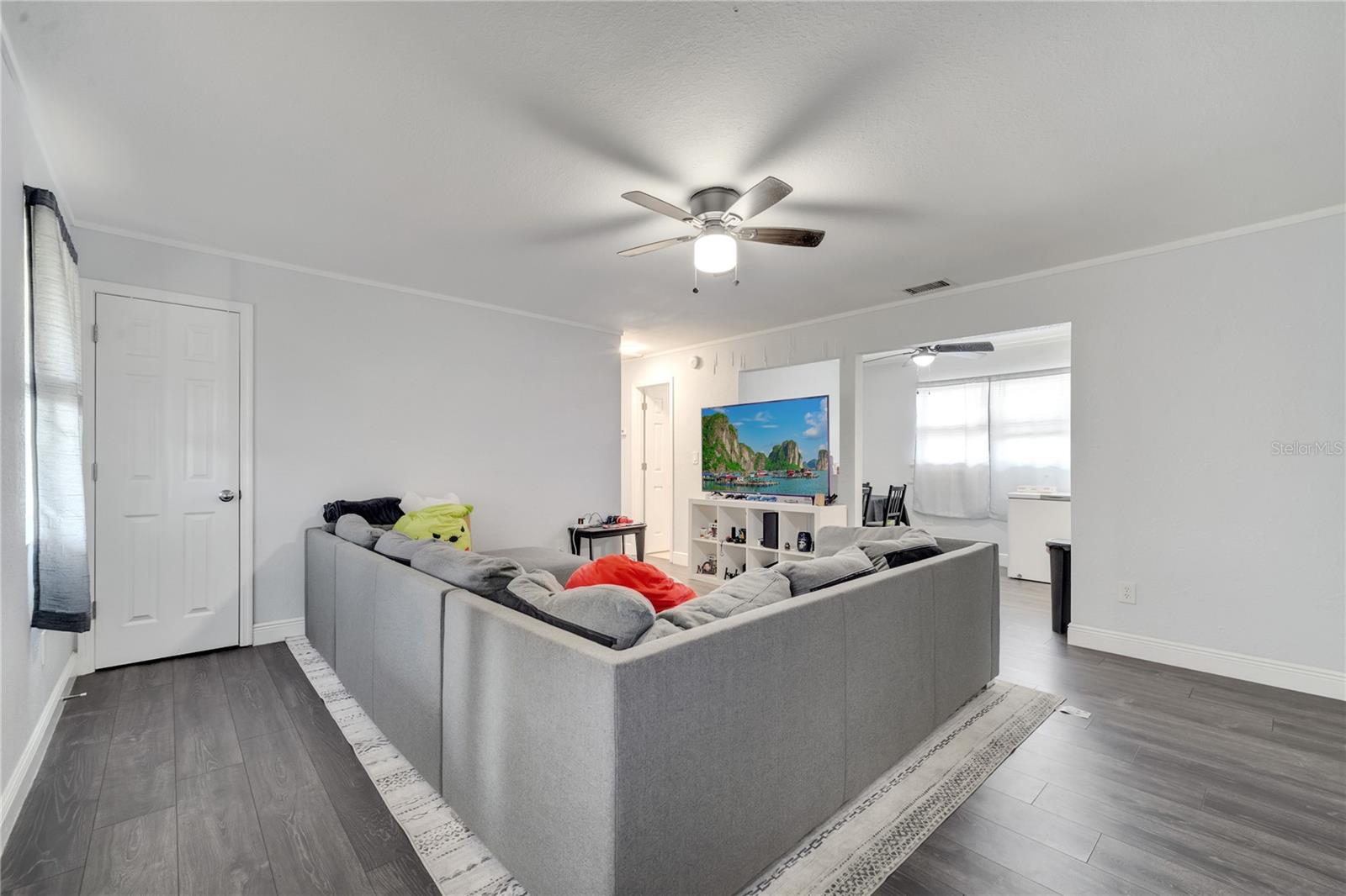 Image 8 of 46 For 1226 Pine Street