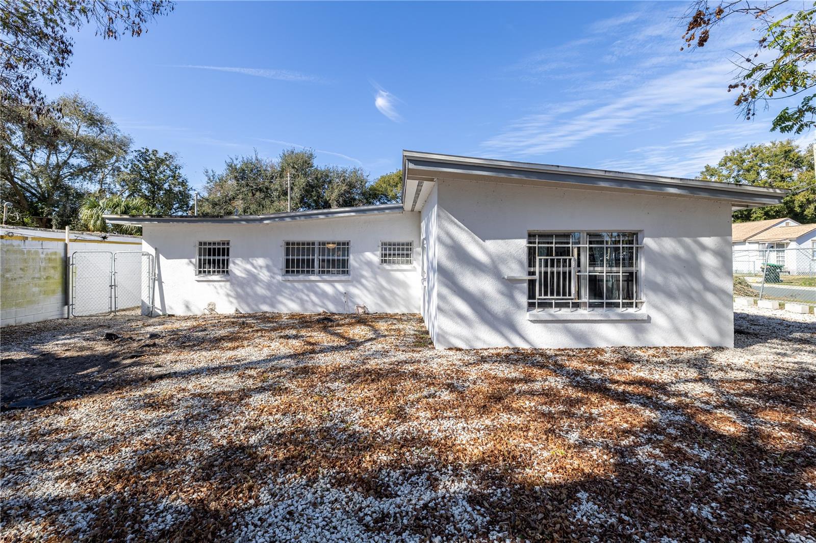 Image 24 of 36 For 1401 Wilton Avenue