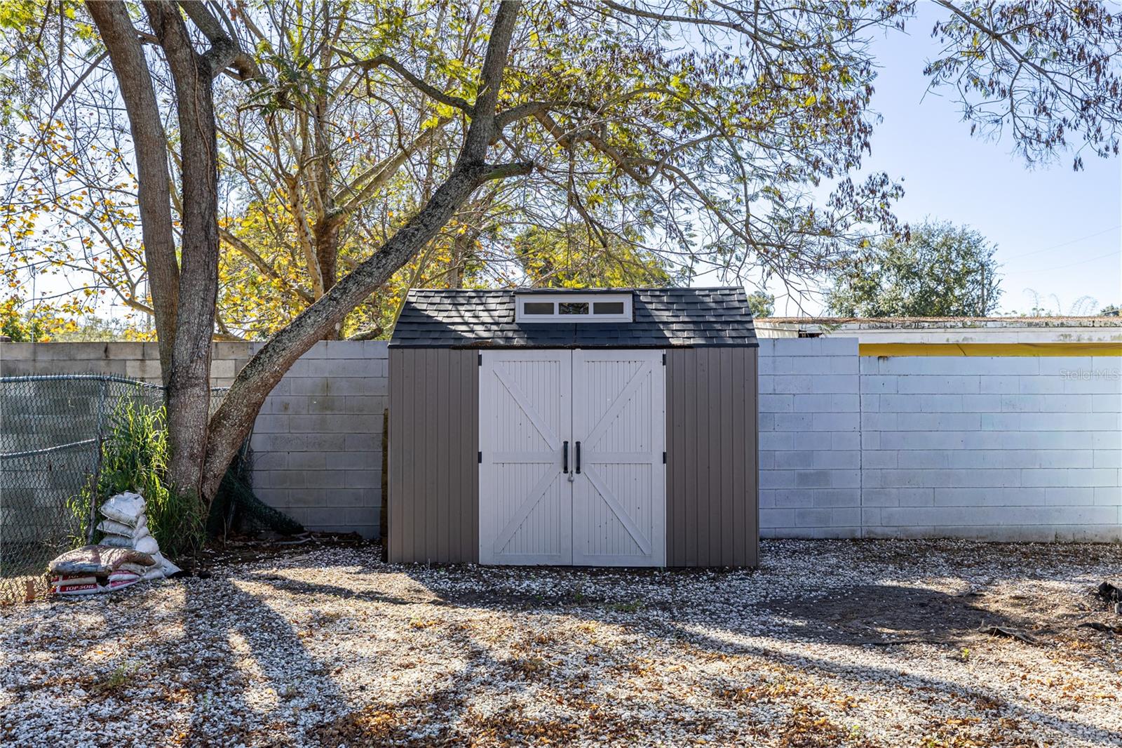 Image 25 of 36 For 1401 Wilton Avenue