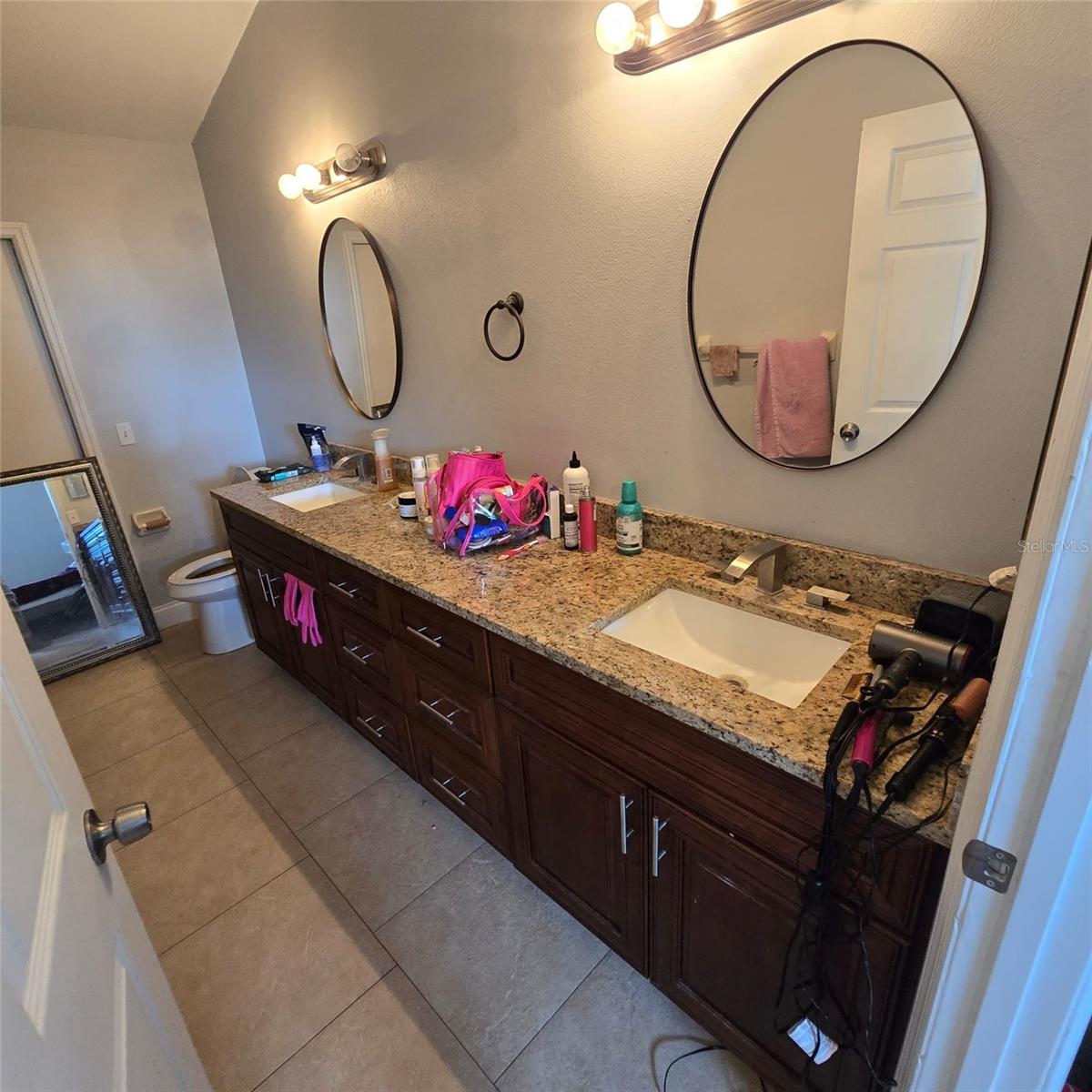 Image 10 of 29 For 108 Chris Court