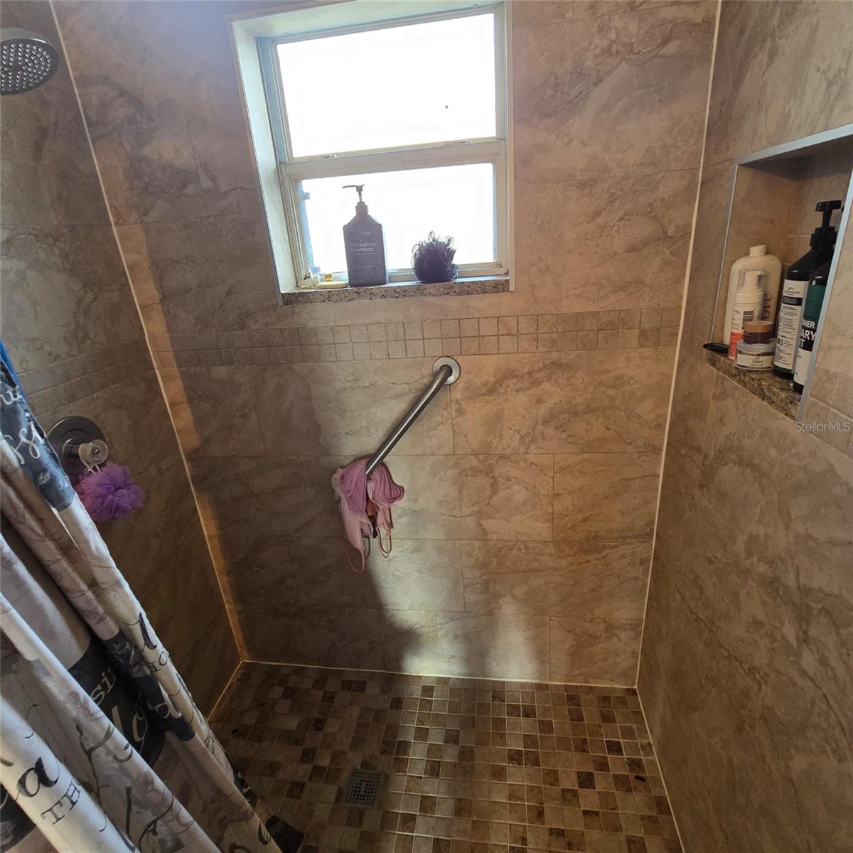 Image 16 of 29 For 108 Chris Court