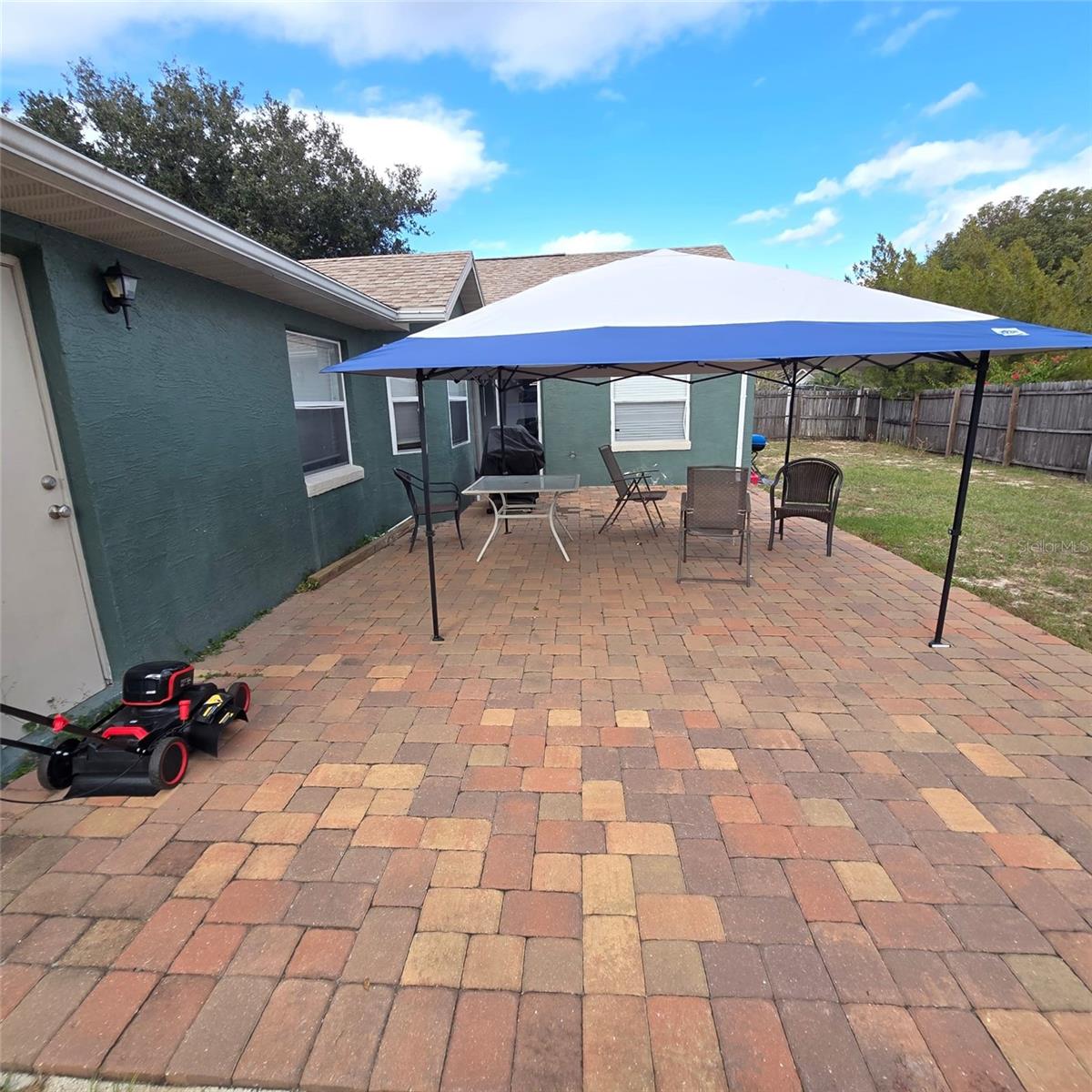 Image 27 of 29 For 108 Chris Court