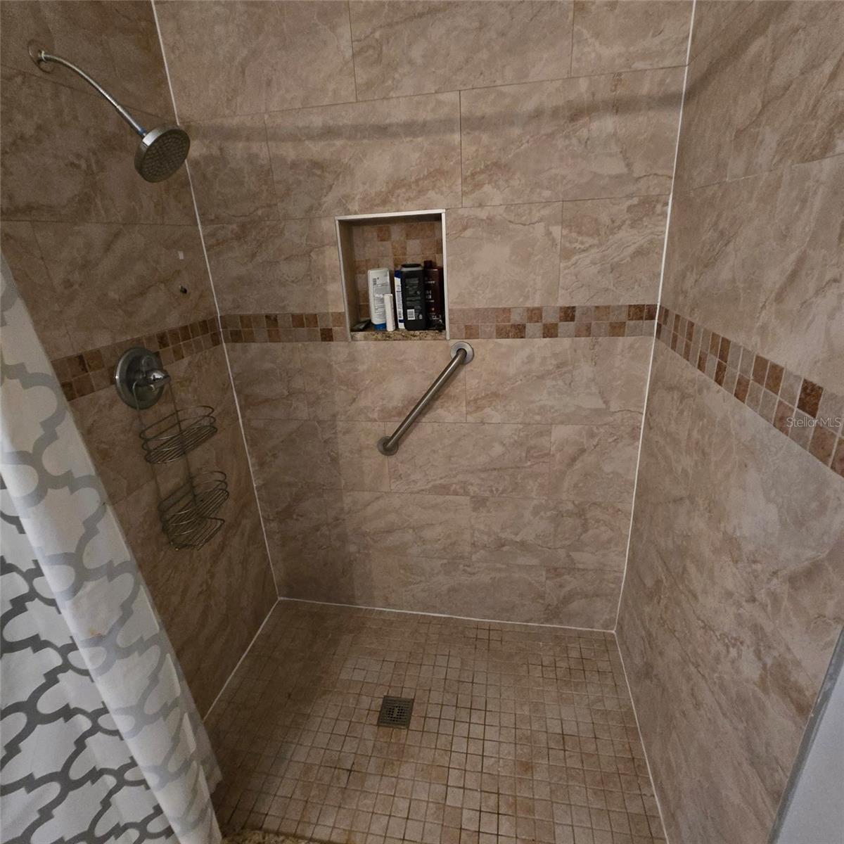 Image 9 of 29 For 108 Chris Court