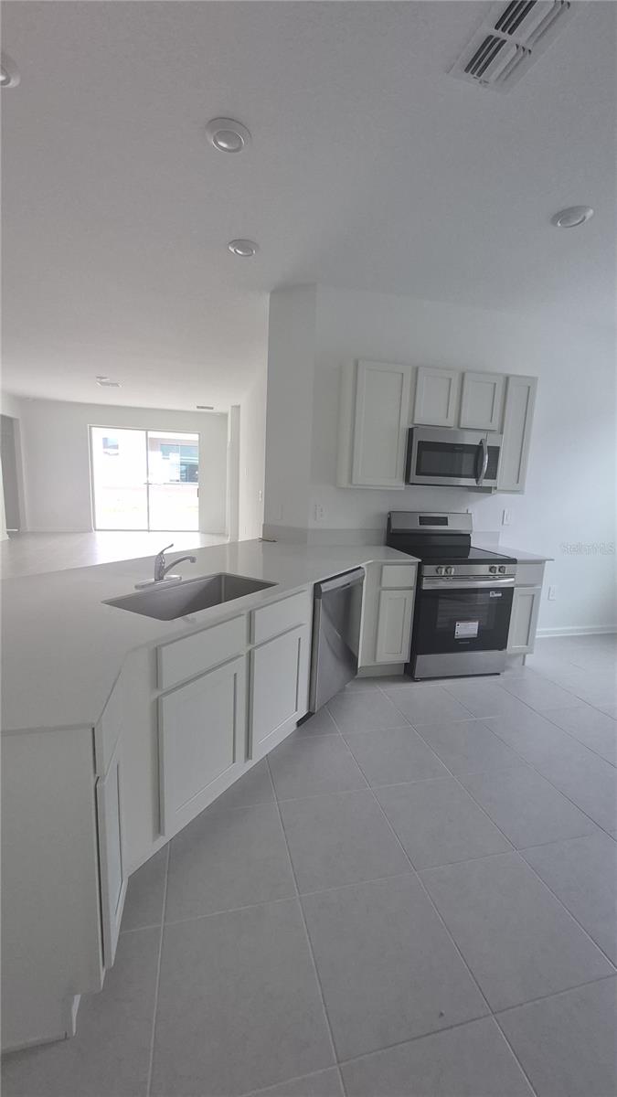 Image 8 of 37 For 2917 Yukon Trail Drive