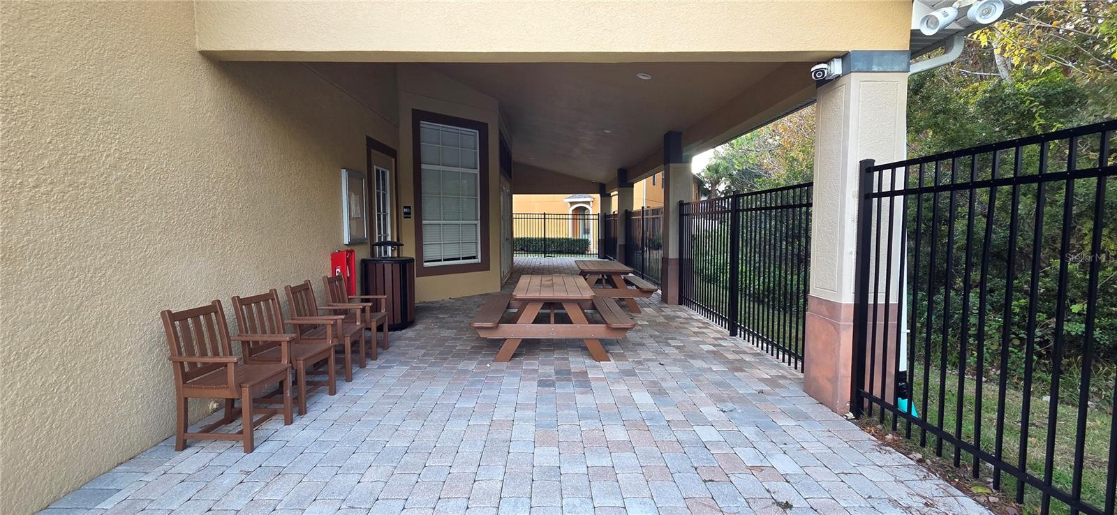 Image 29 of 34 For 9478 Silver Buttonwood Street