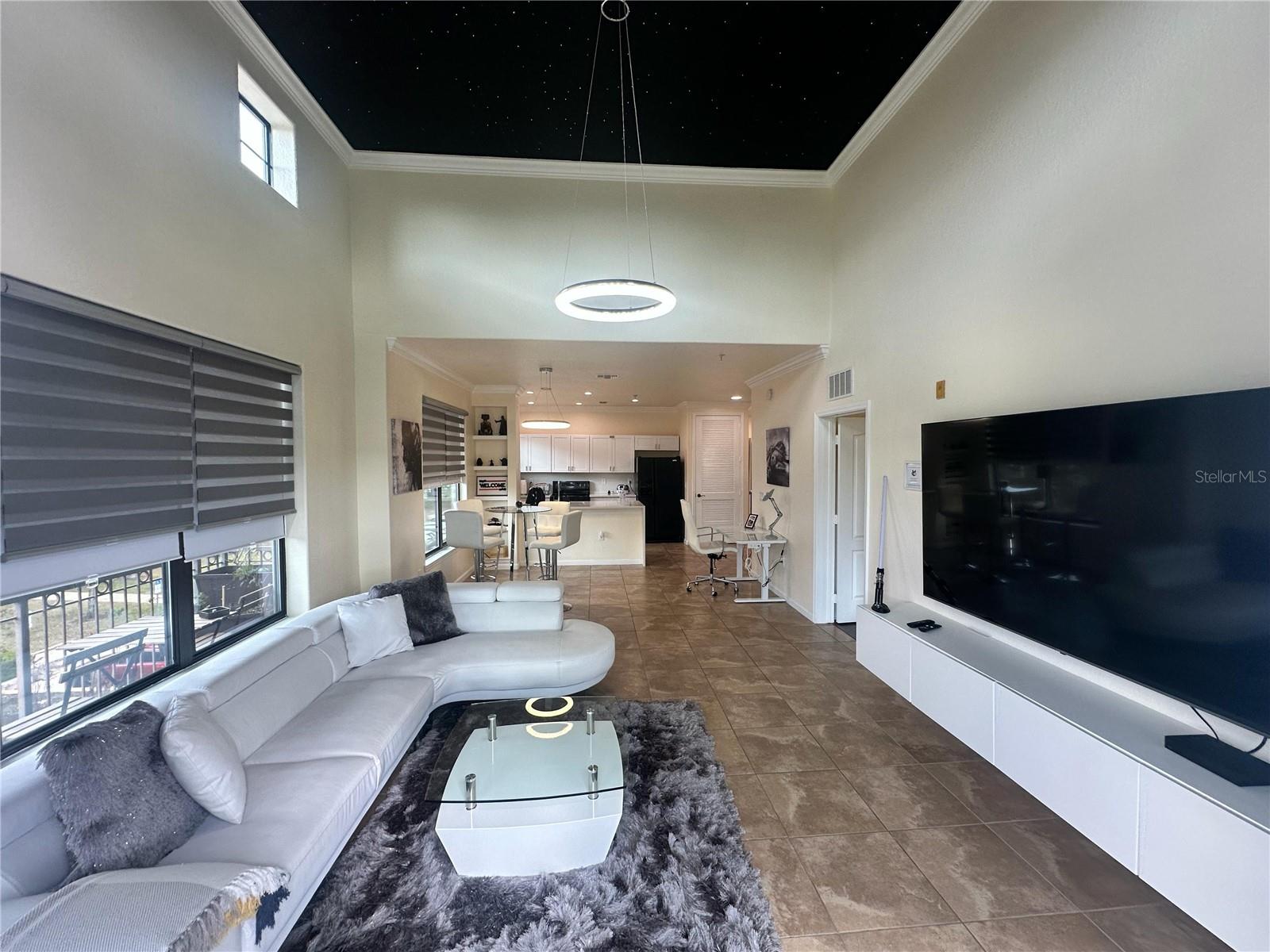 Image 36 of 76 For 903 Charo Parkway 837