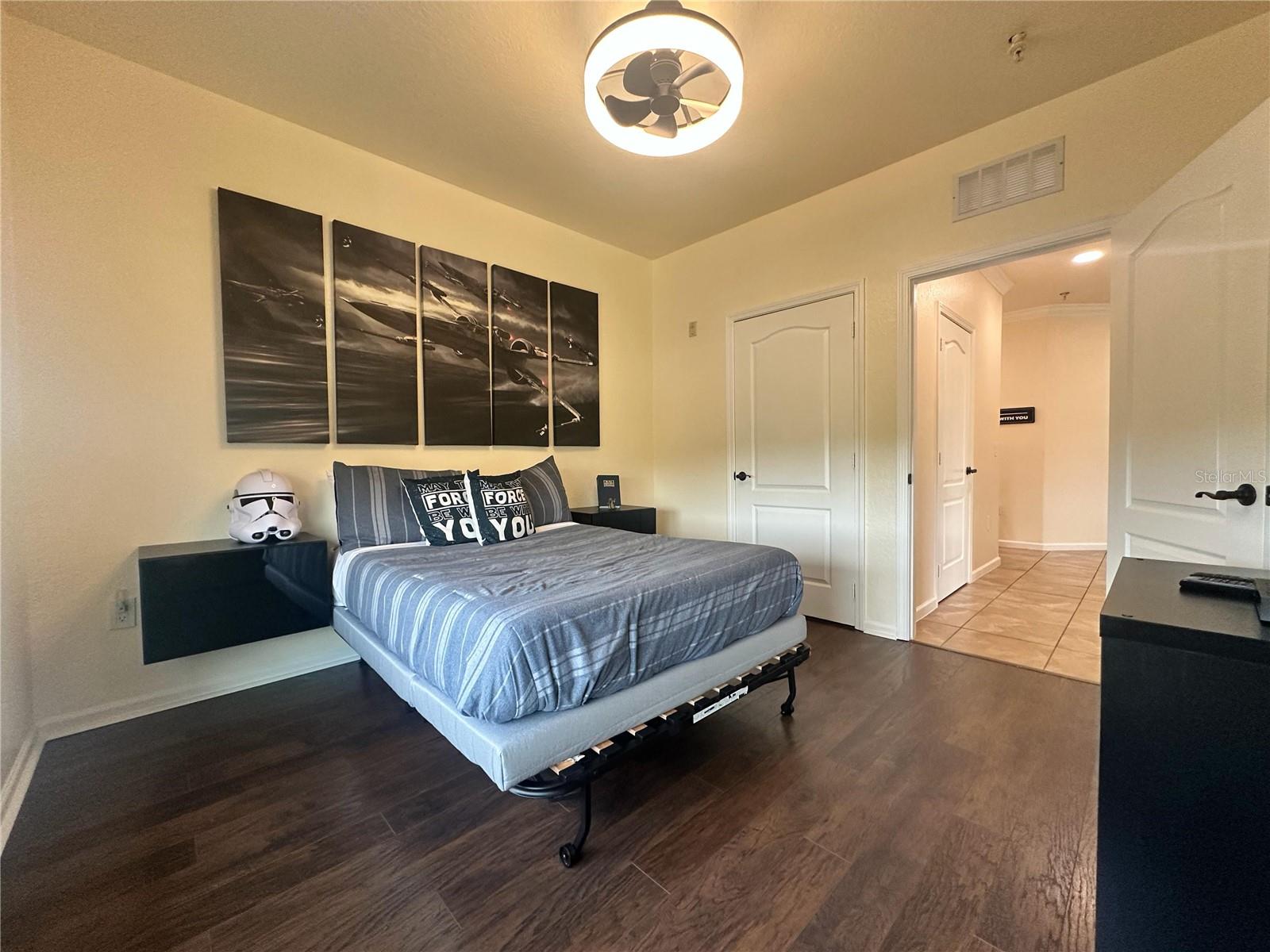 Image 37 of 76 For 903 Charo Parkway 837