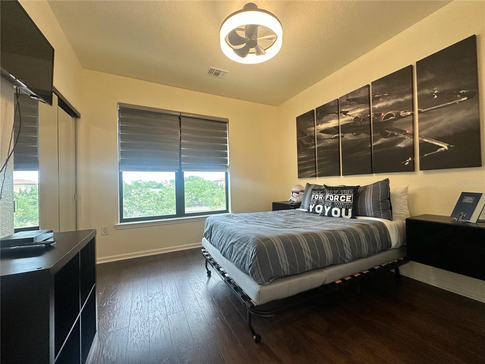 Image 9 of 76 For 903 Charo Parkway 837