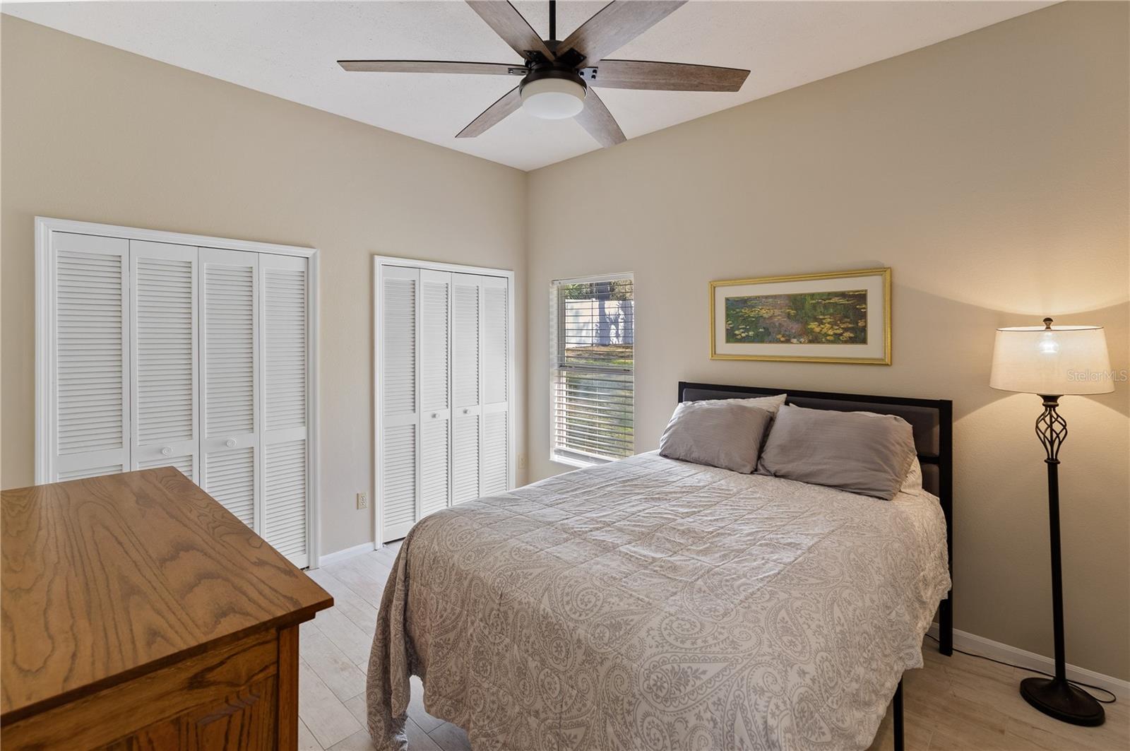 Image 19 of 56 For 1190 Deer Lake Circle