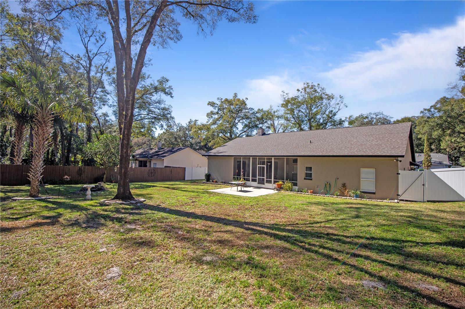 Image 37 of 56 For 1190 Deer Lake Circle