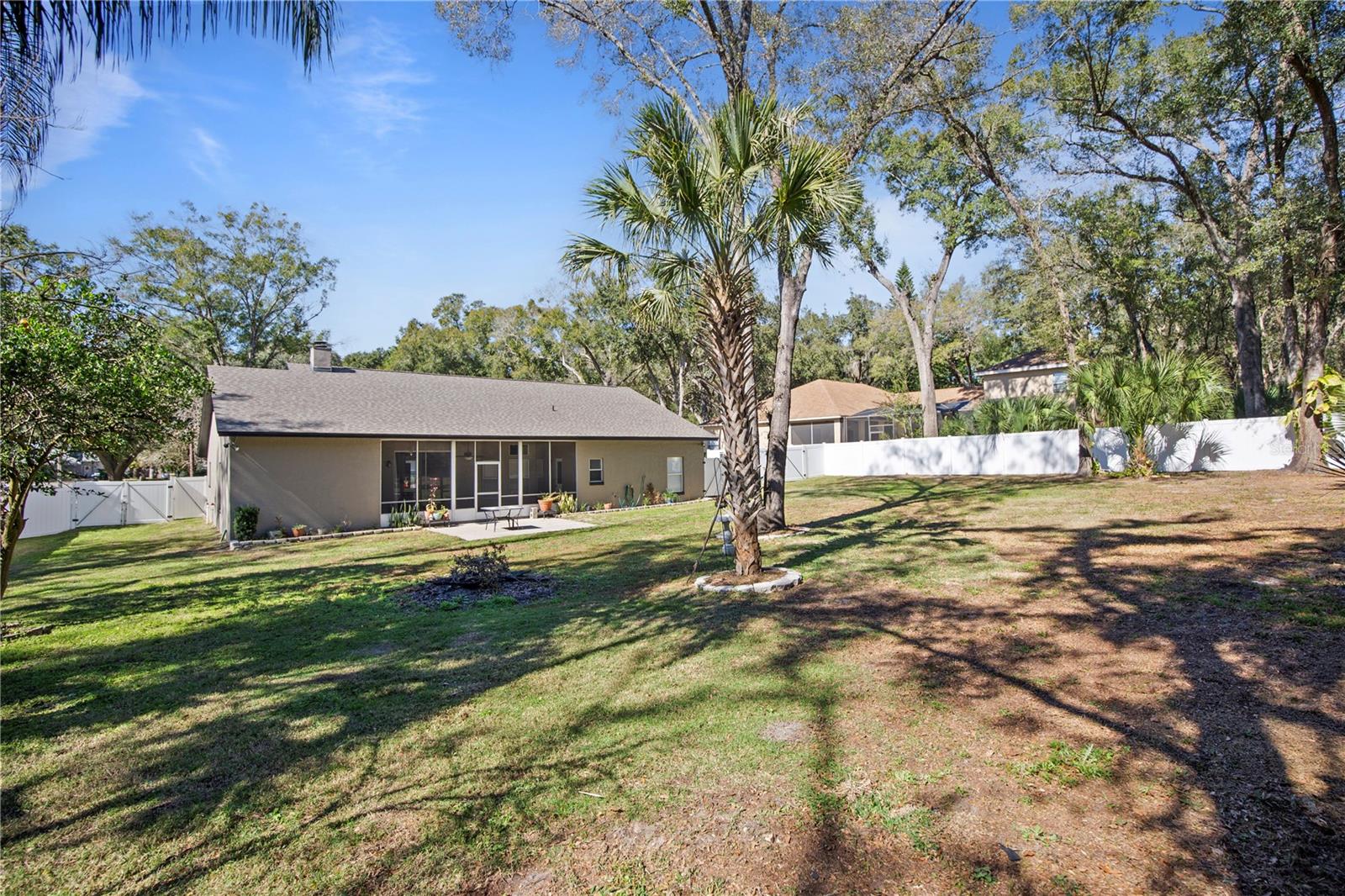 Image 44 of 56 For 1190 Deer Lake Circle